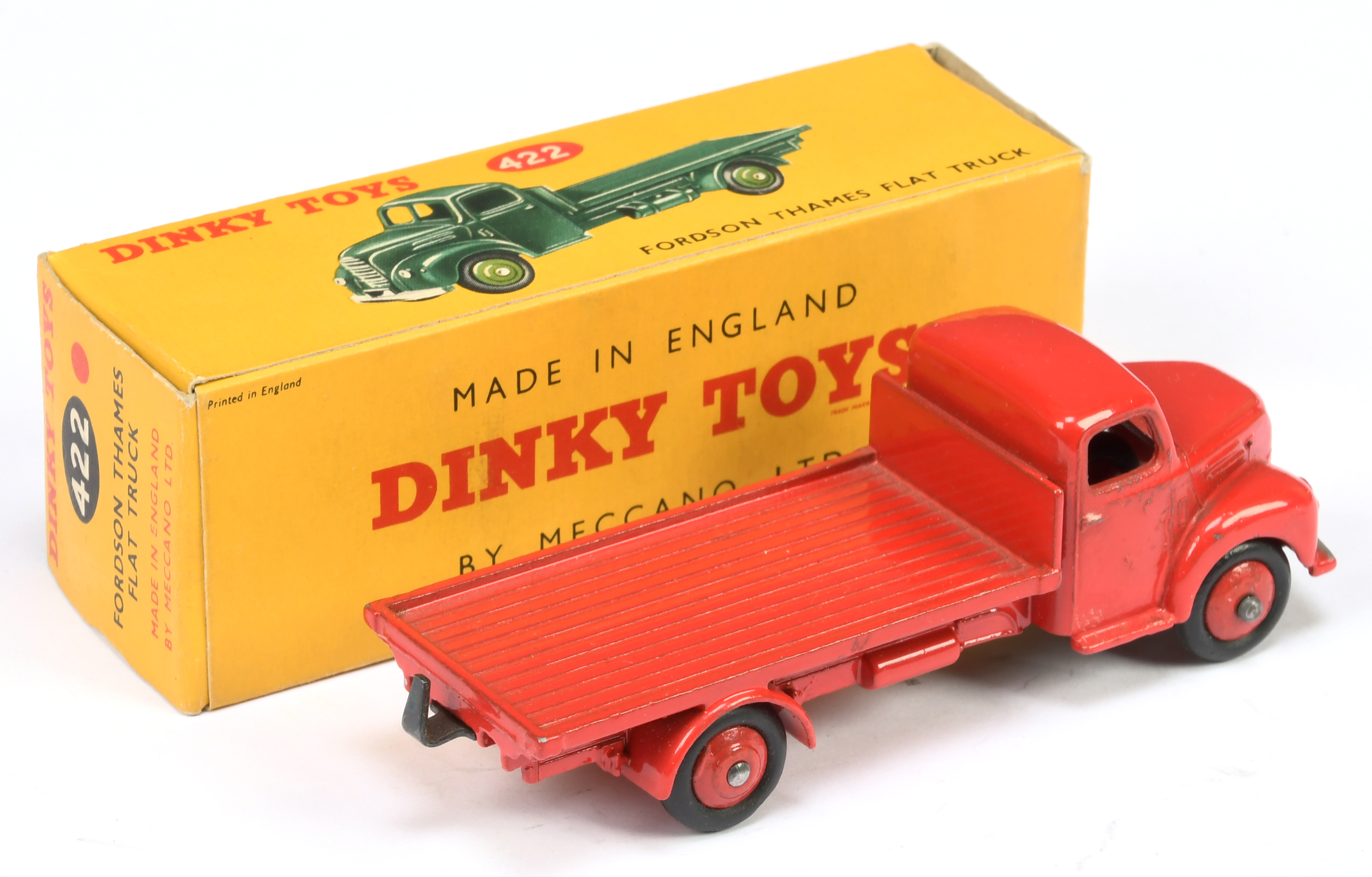 Dinky Toys 422 Fordson Thames Flat truck - Red cab, chassis, back and rigid hubs with smooth hubs... - Image 2 of 2