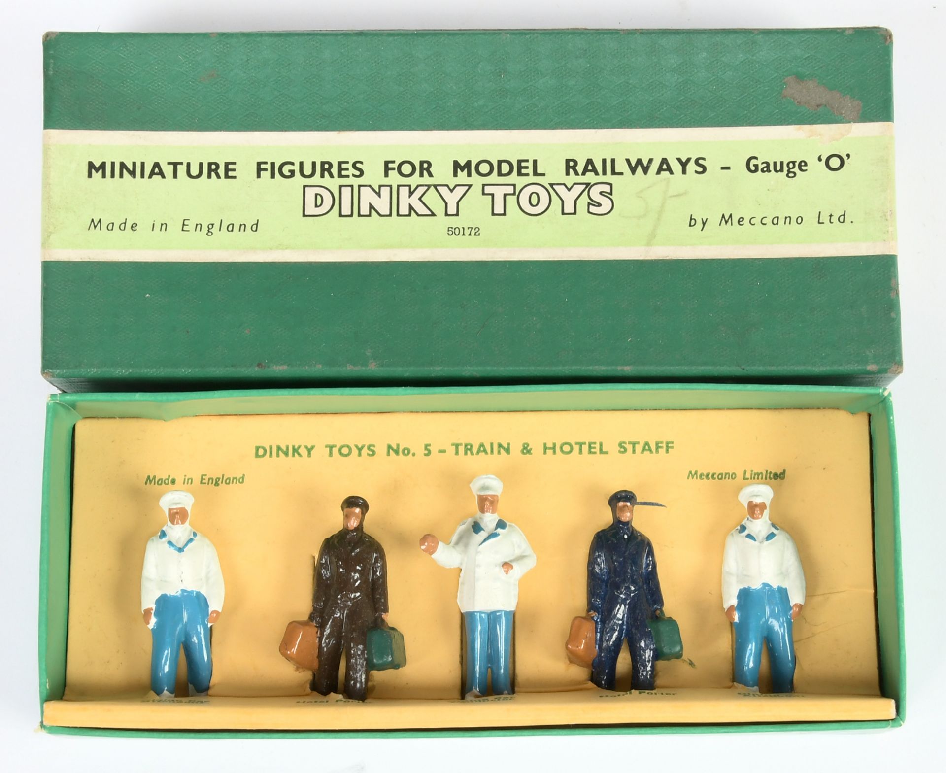 Dinky Toys 5 O Gauge " Train and Hotel Staff" Figure Set - Containing 5 pieces - Including porters