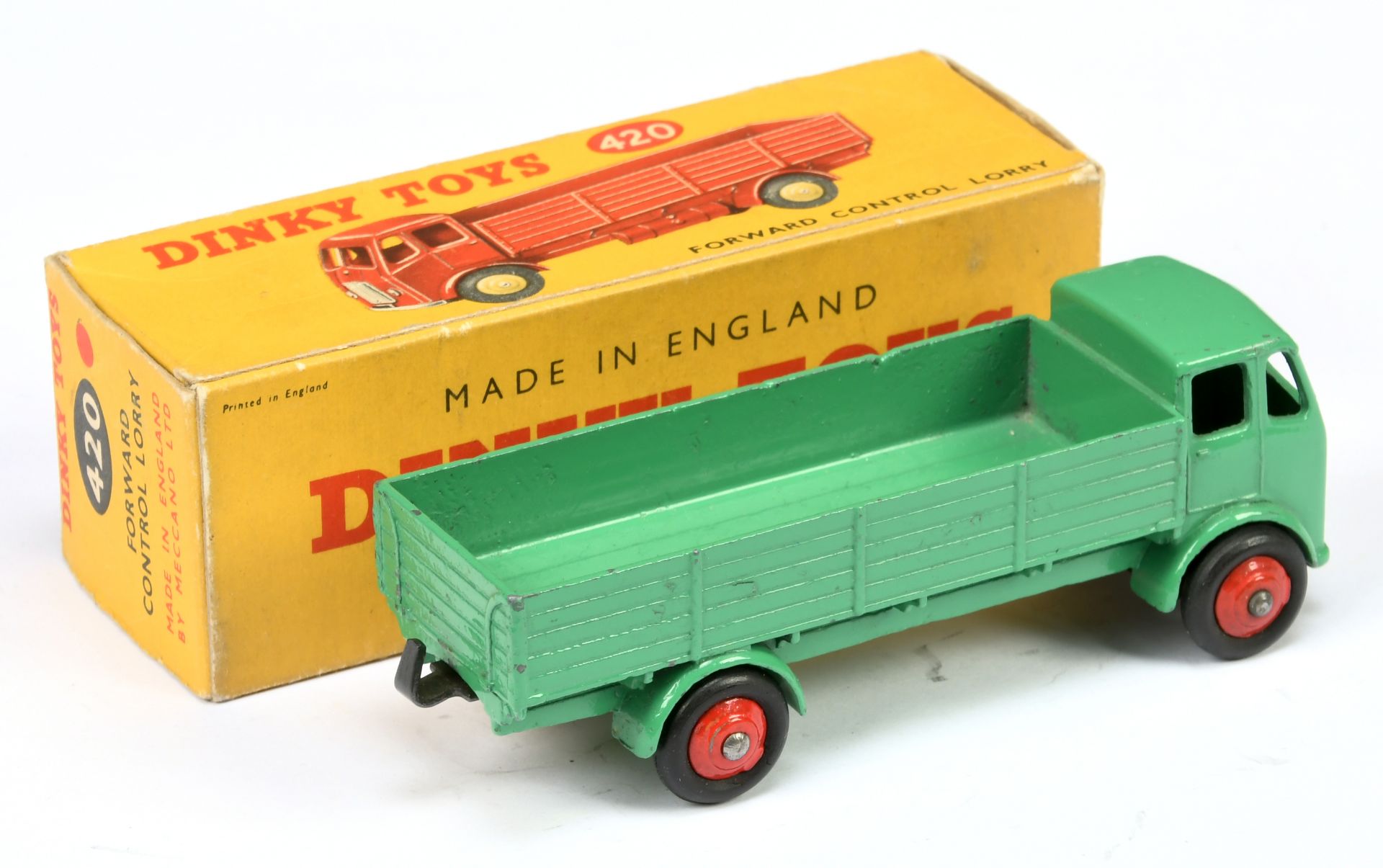 Dinky Toys 420 Forward Control Lorry - Mid green cab, back and chassis, red rigid hubs with smoot... - Bild 2 aus 2