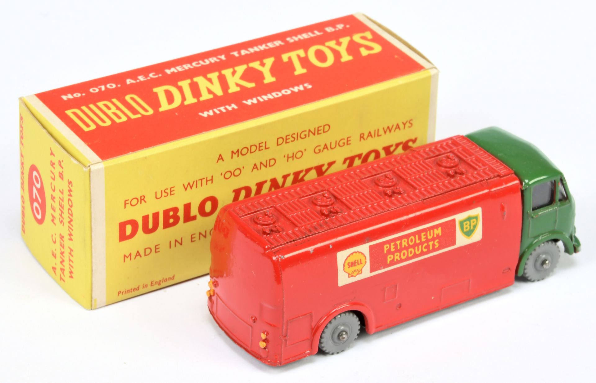Dinky Toys Dublo 070 AEC Mercury Tanker "Shell-BP" - Green cab, red back, black grille, silver tr... - Bild 2 aus 2