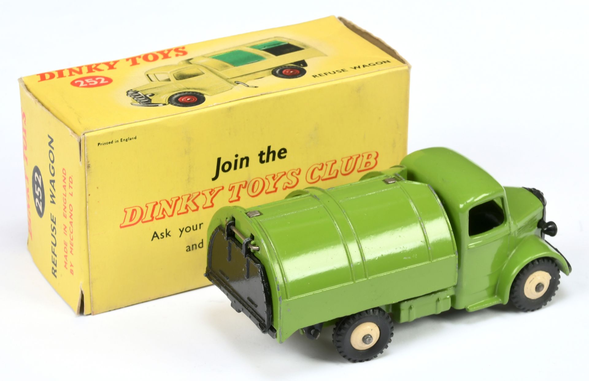 Dinky Toys 252 Bedford Refuse Wagon - Green body, black tinplate opening shutters and rear door, ... - Image 2 of 2