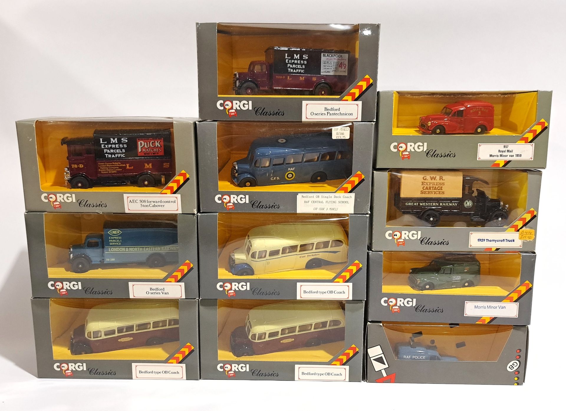 Corgi Classics, Coach & Commercial related, a boxed group