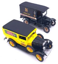 Danbury Mint, a boxed pair of 1:24 scale Delivery Trucks