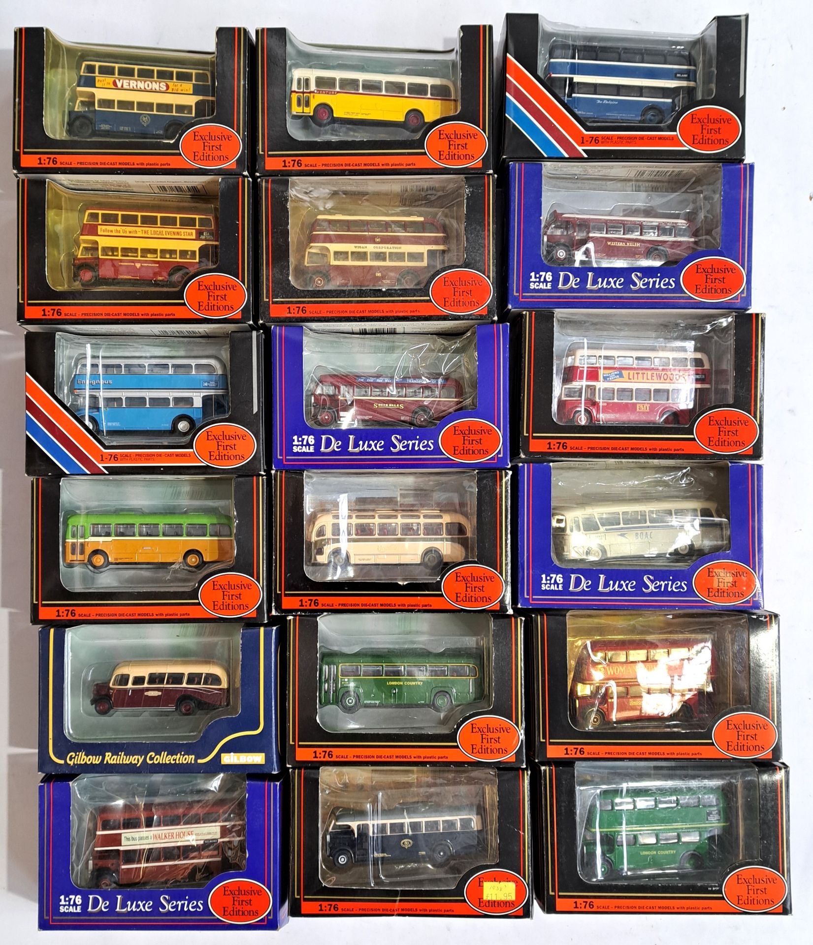 EFE, a boxed 1:76 scale bus group