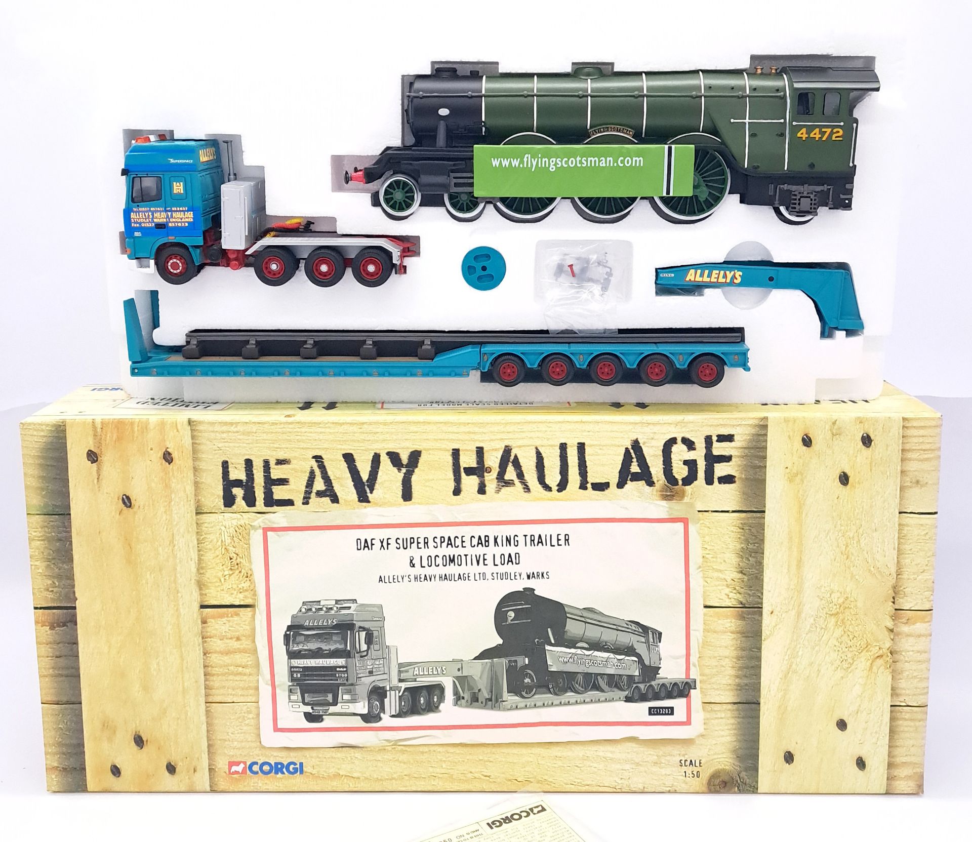 Corgi "Heavy Haulage" a boxed 1/50 Scale CC13203