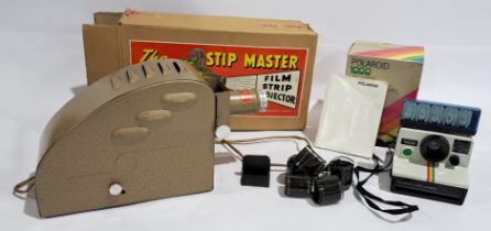 Stip Master (UK) 35mm Film Strip Projector & Polaroid 1000 Instant Colour Pictures Camera, a boxe...