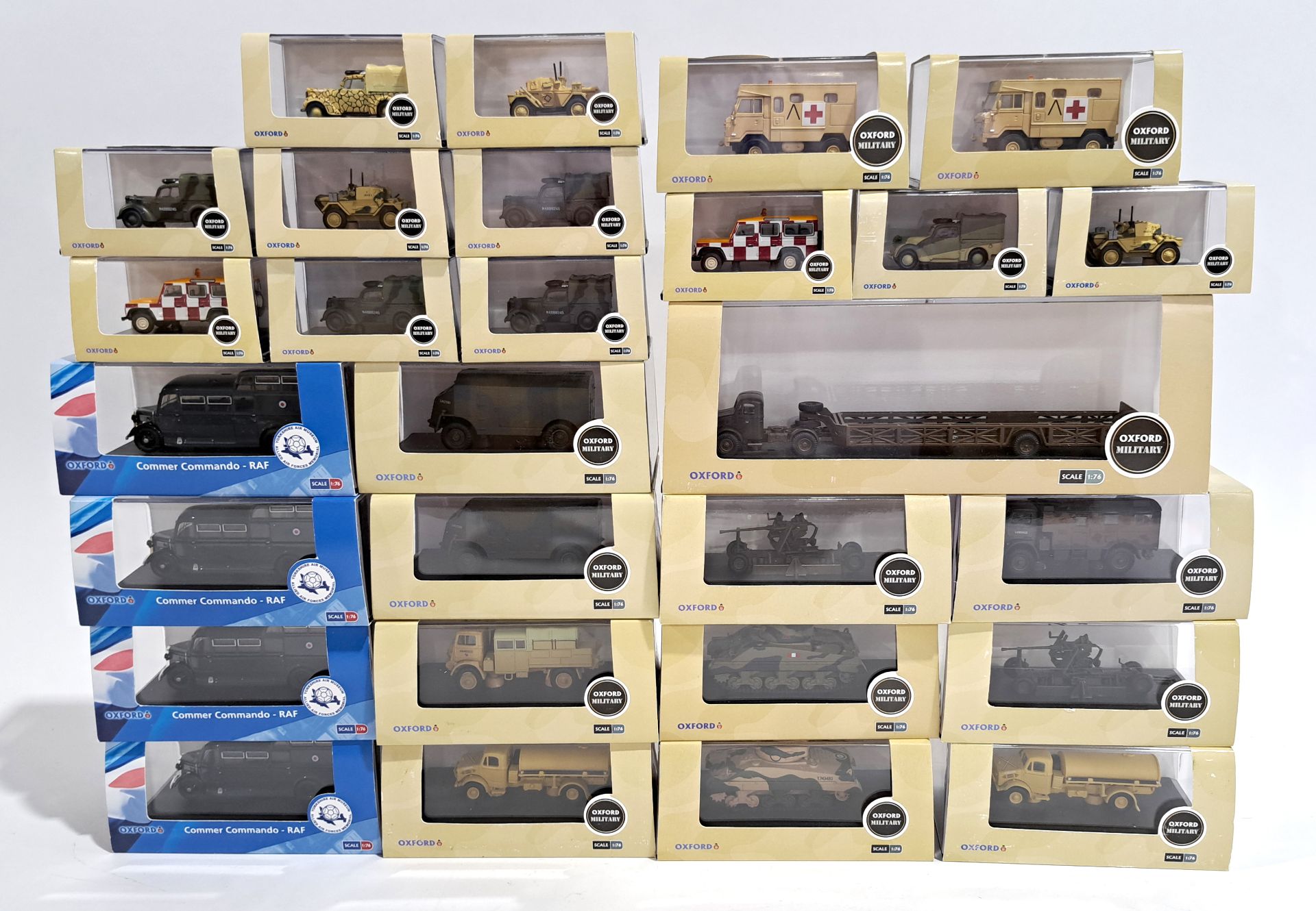 Oxford Diecast Military & similar, a boxed group