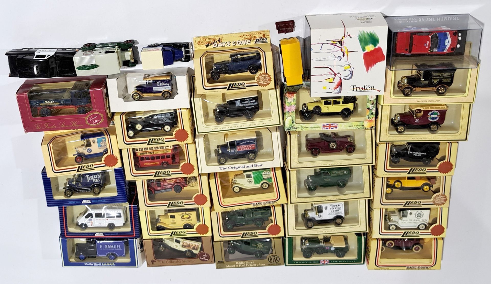 Autoart, Corgi, Lledo & similar, car & similar, a boxed & unboxed group - Bild 3 aus 3