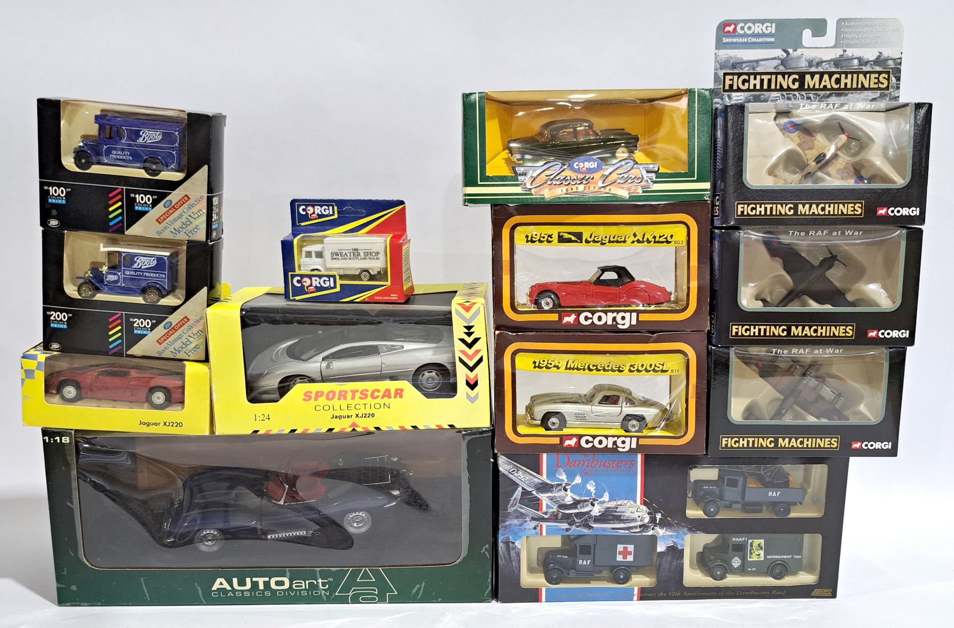 Autoart, Corgi, Lledo & similar, car & similar, a boxed & unboxed group - Bild 2 aus 3