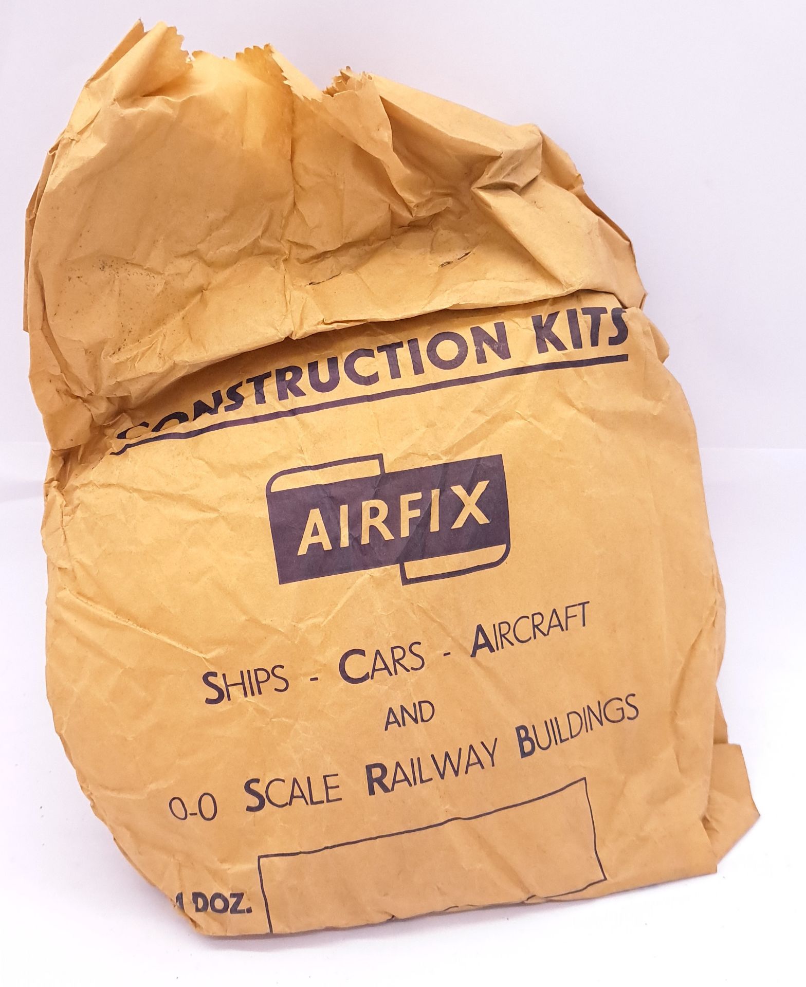 Airfix c1960’s ORIGINAL TRADE BAG complete with Bagged (possibly Type3) “Fokker DR1” Kits - Image 3 of 7