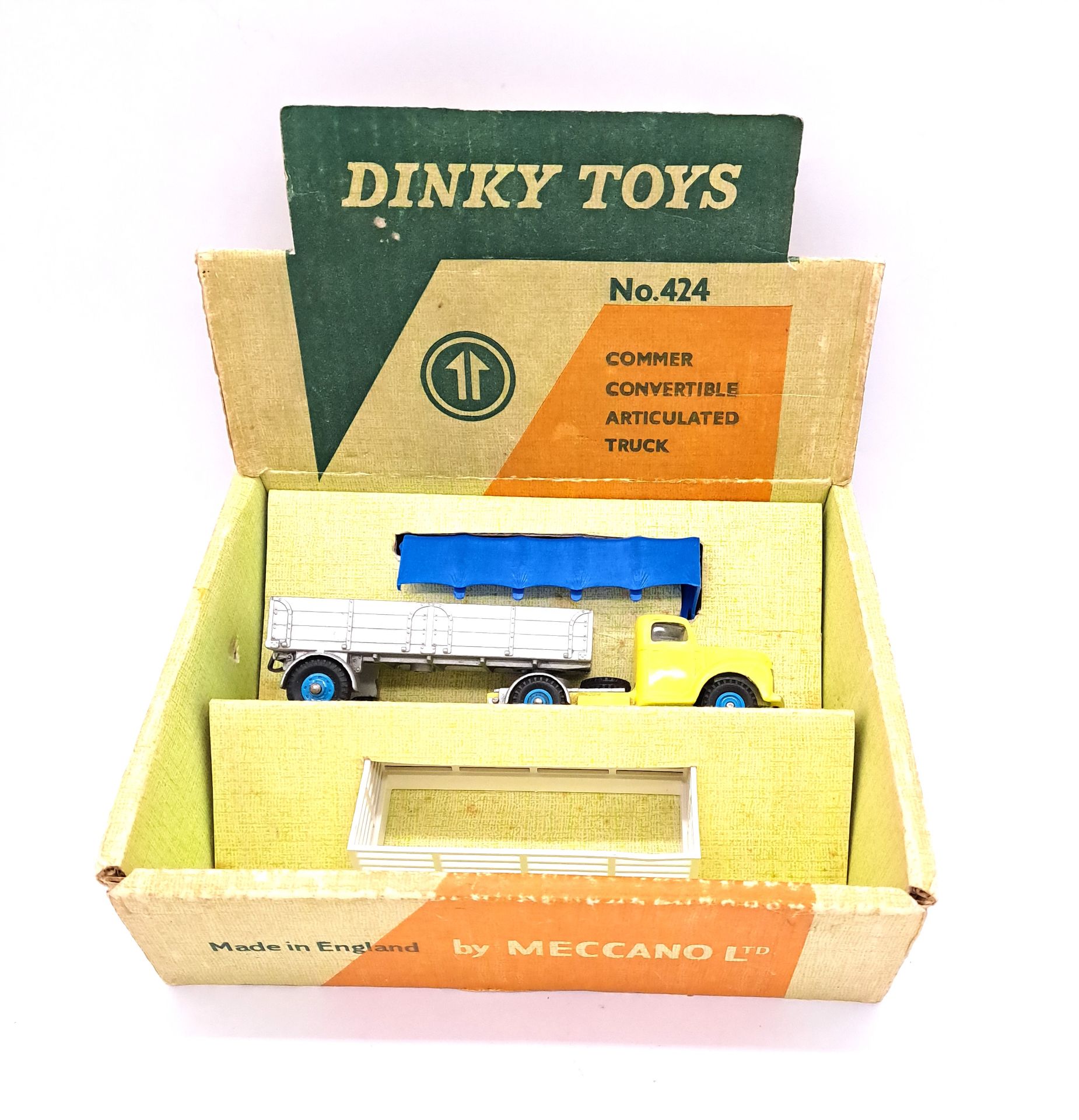 Dinky 424 Commer Articulated Truck Set - Bild 9 aus 9