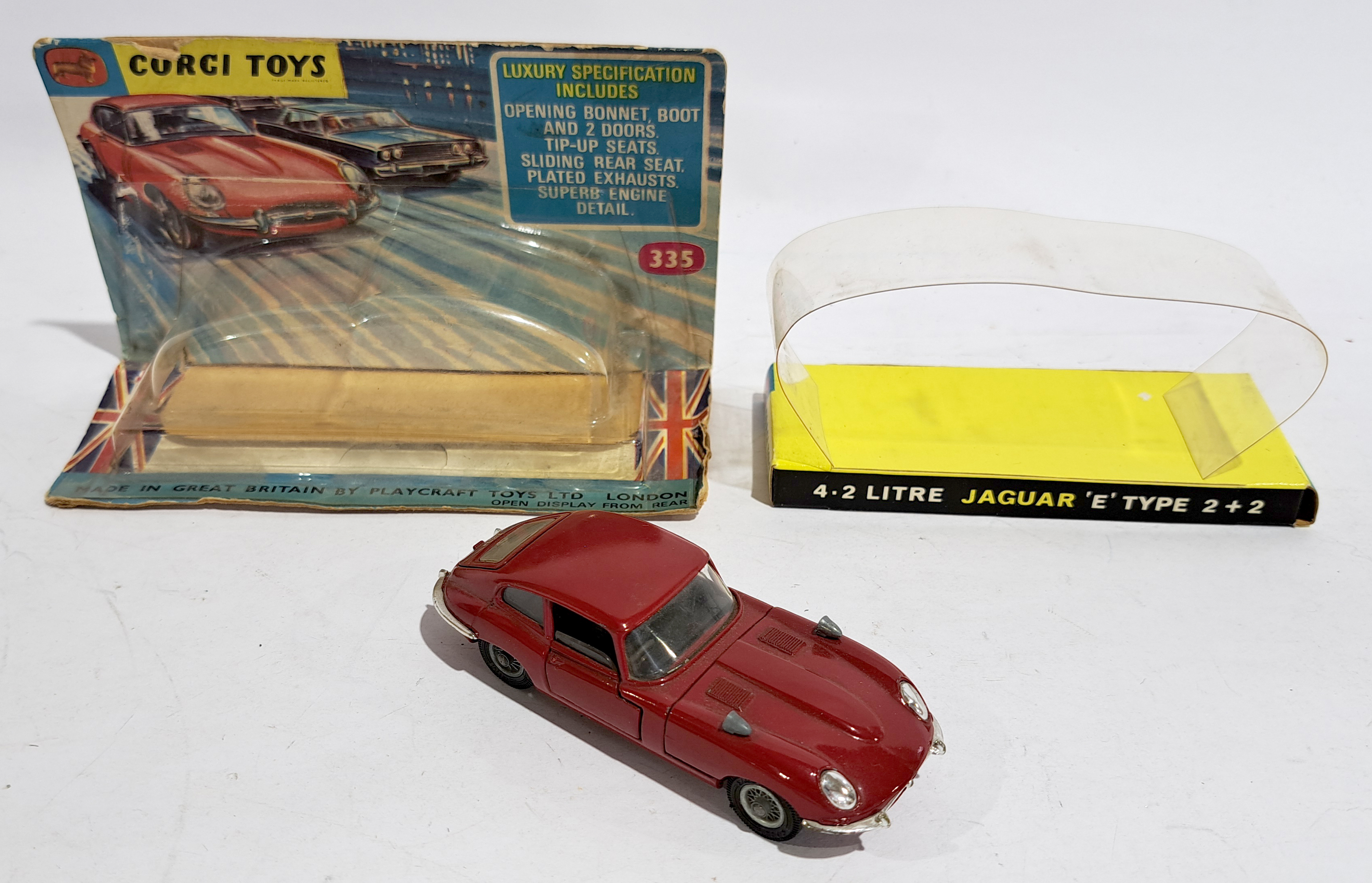 Corgi 335 4.2 Litre Jaguar ‘E’ Type 2 + 2 Red, boxed