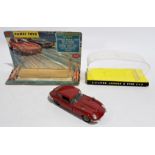 Corgi 335 4.2 Litre Jaguar ‘E’ Type 2 + 2 Red, boxed