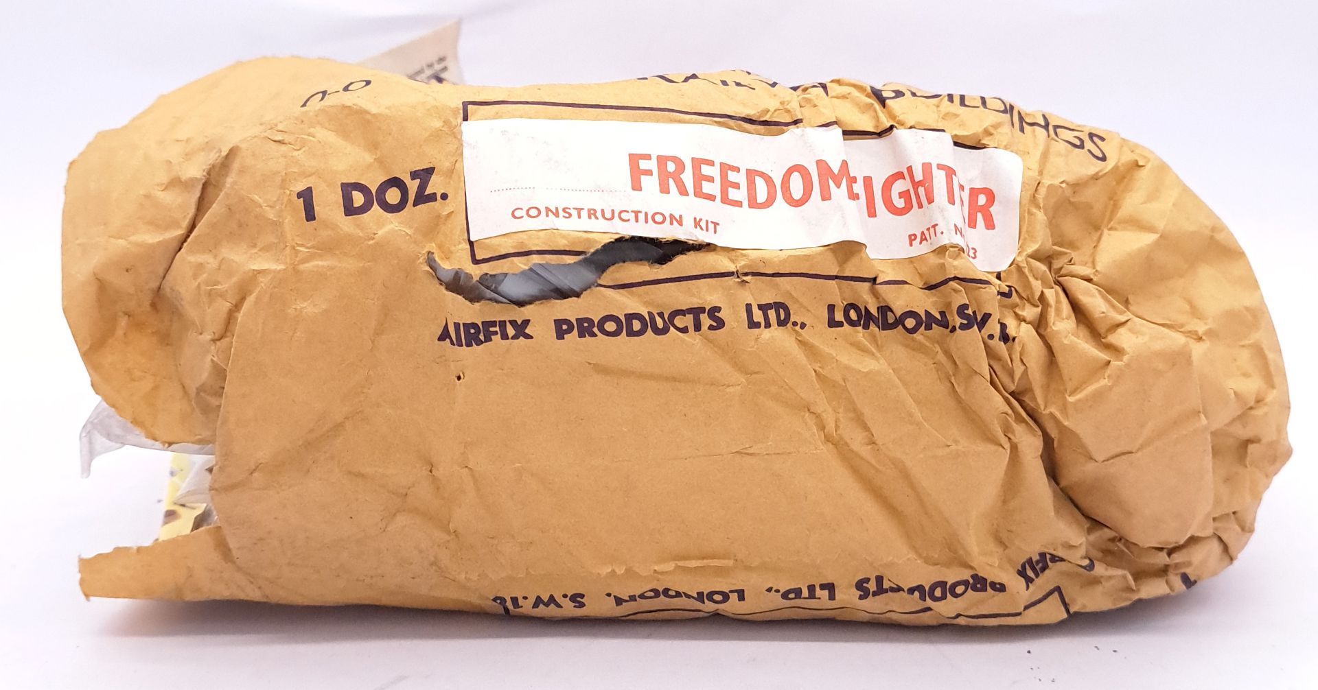 Airfix c1960’s ORIGINAL TRADE BAG complete with Bagged Type 3 “Freedom Fighter” - Image 4 of 8