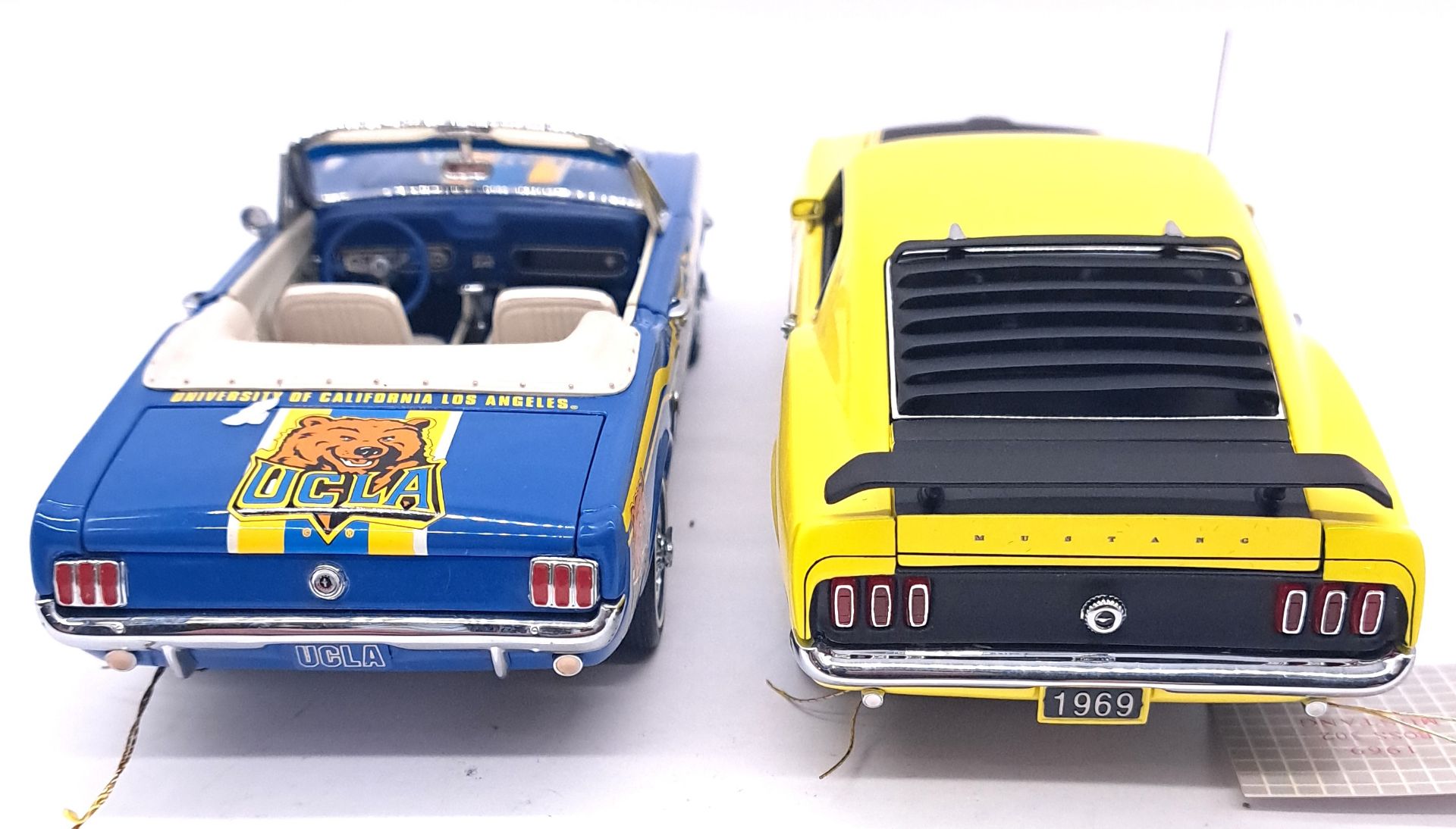 Franklin Mint, a boxed pair of 1:24 scale Mustang models - Bild 4 aus 4