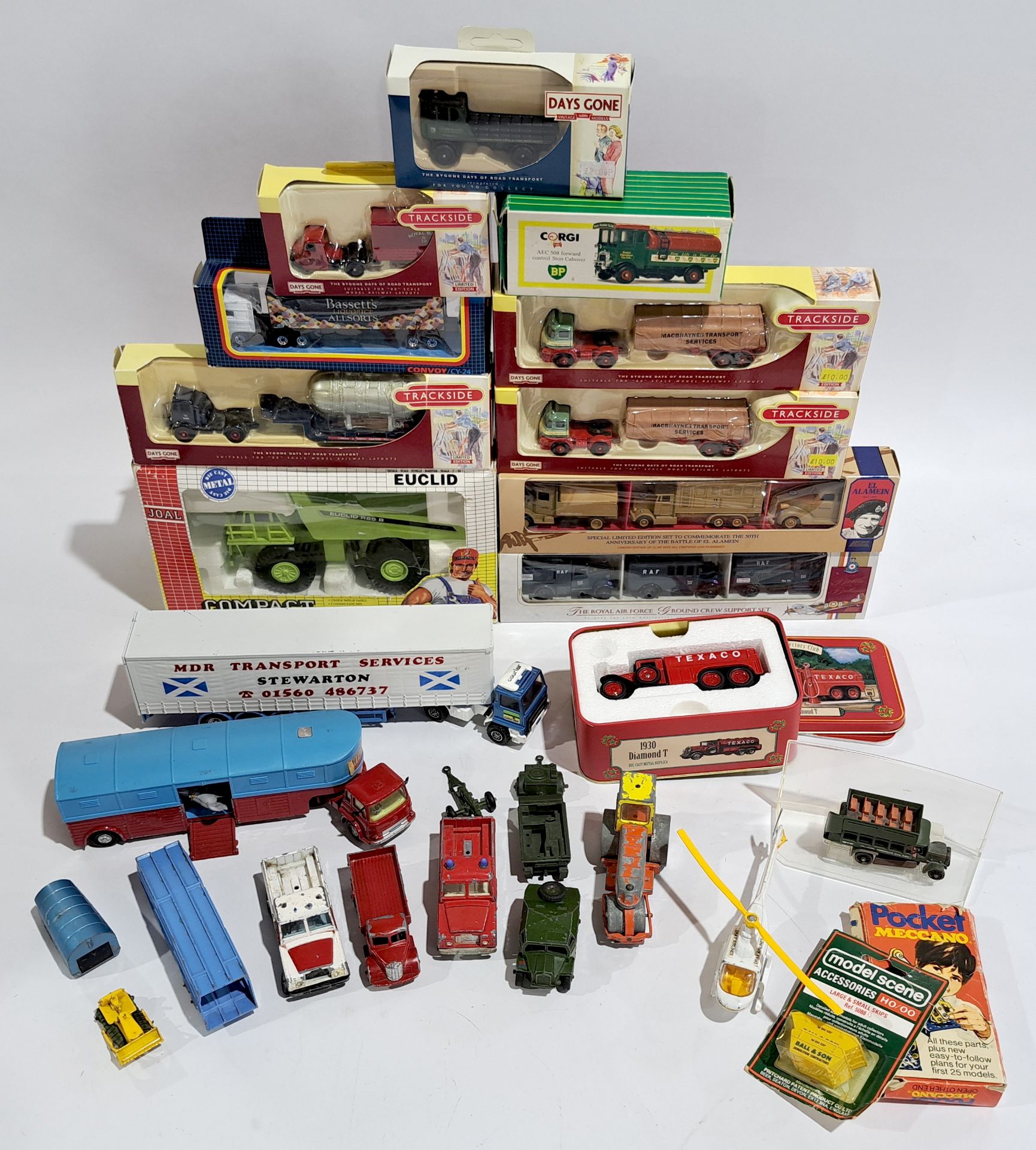 Corgi, Matchbox & similar, Commercial vehicles & similar, a boxed & unboxed group