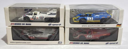 Spark Minimax, a boxed group of Porsche