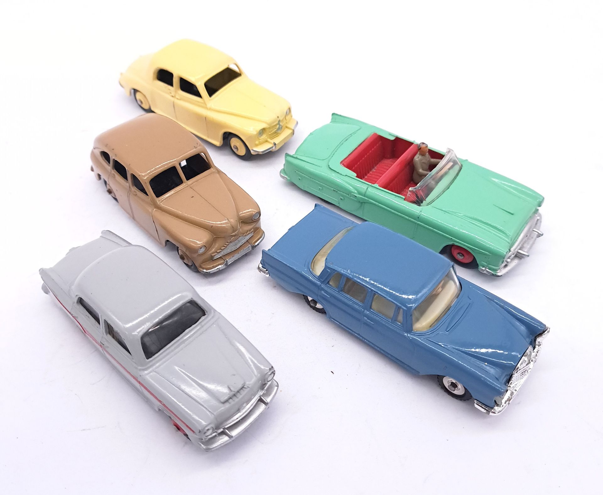 Dinky, an unboxed diecast group to include No.132 Packard - Bild 2 aus 8