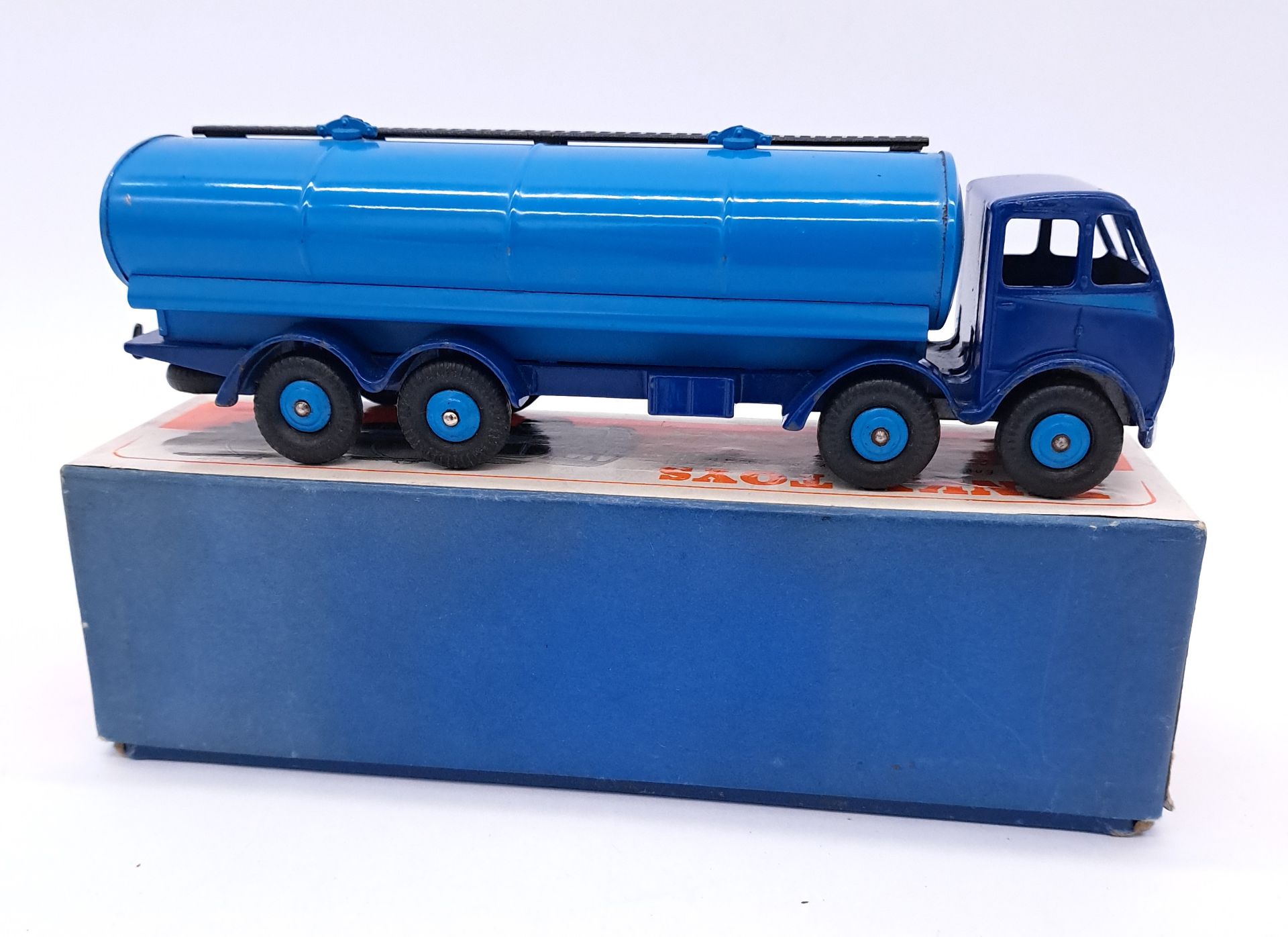 Dinky 504 Foden (Type 1) 14-ton Tanker - Bild 3 aus 7