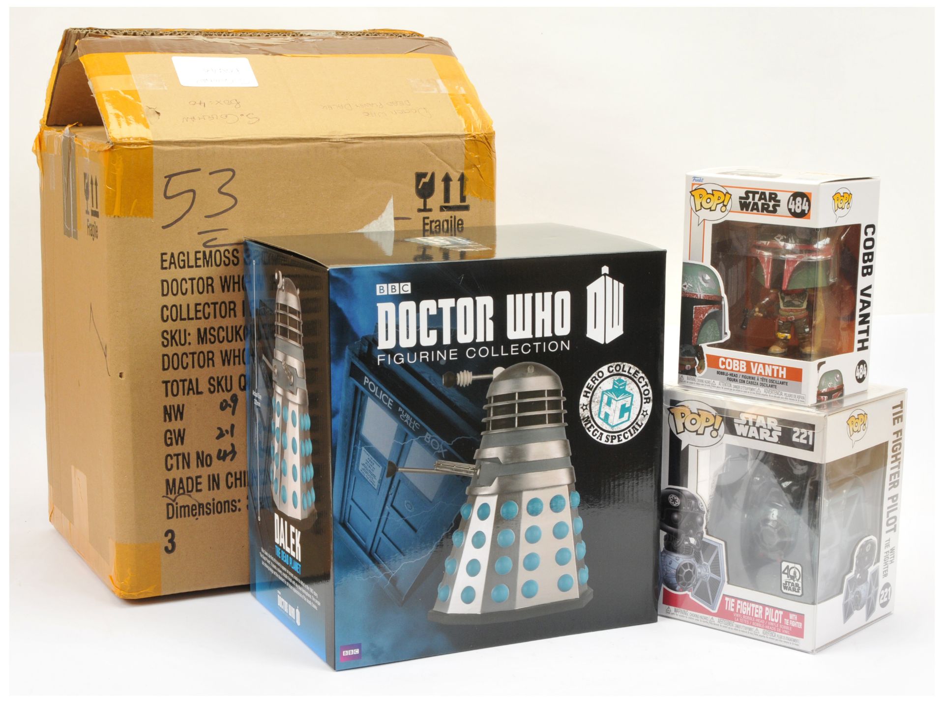 TV/Film related group includes (1) Eaglemoss BBC Doctor Who Figurine Collection The Dead Planet D...