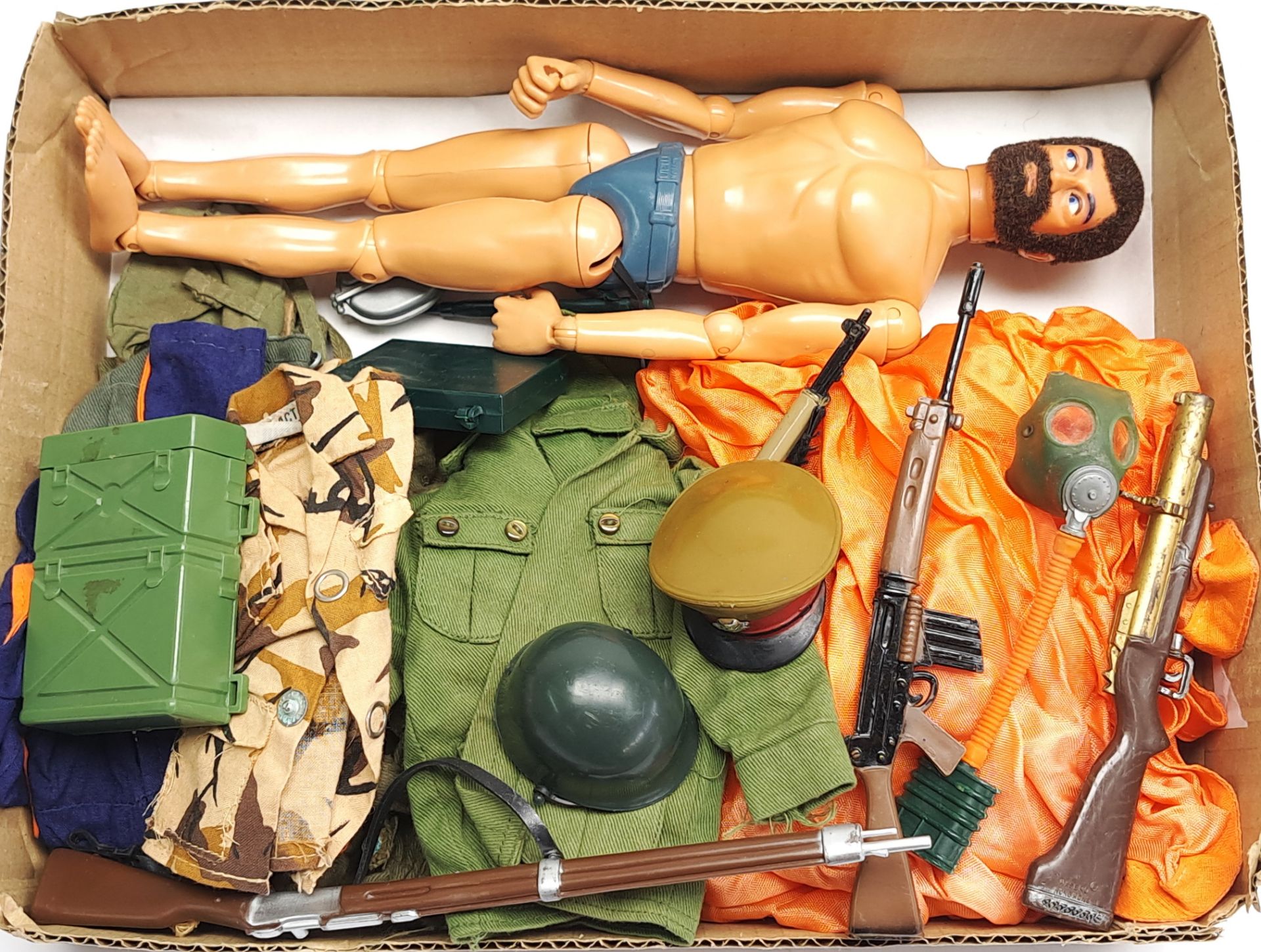 Palitoy Action Man vintage, unboxed group to include undressed eagle eyed, gripping hands figure ...