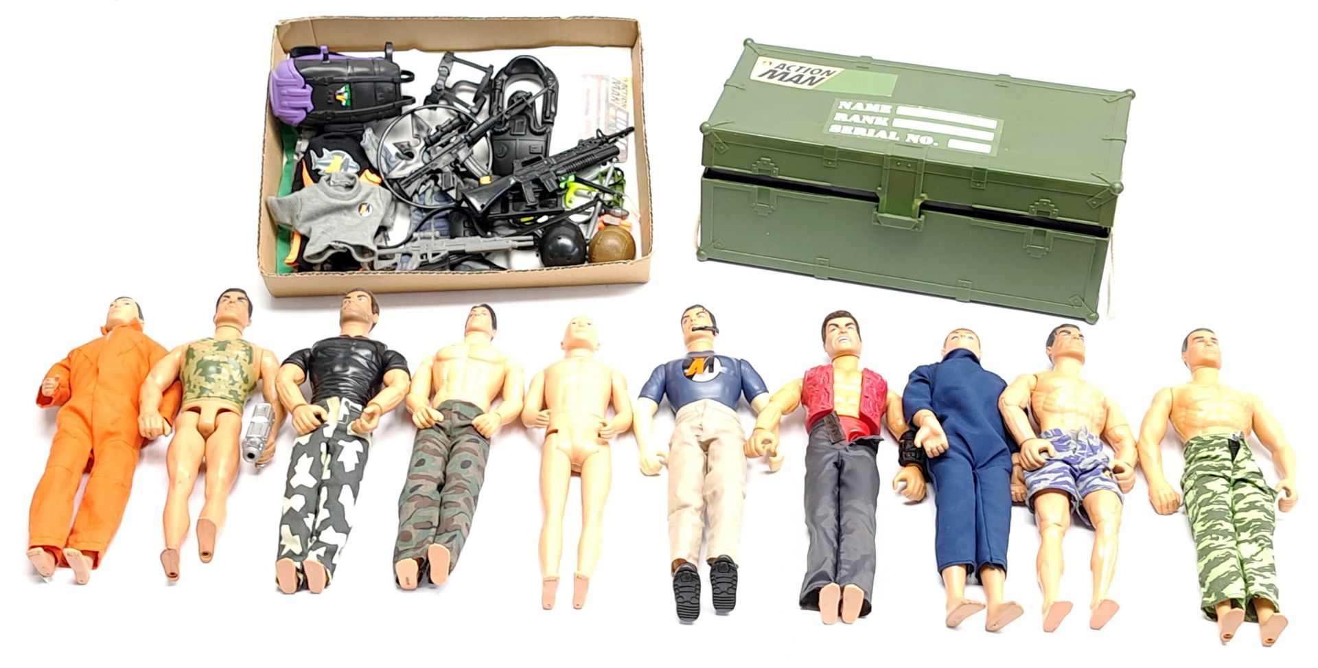 Hasbro modern Action Man, loose figures, part uniforms, weapons, ammo/kit storage box - not check...