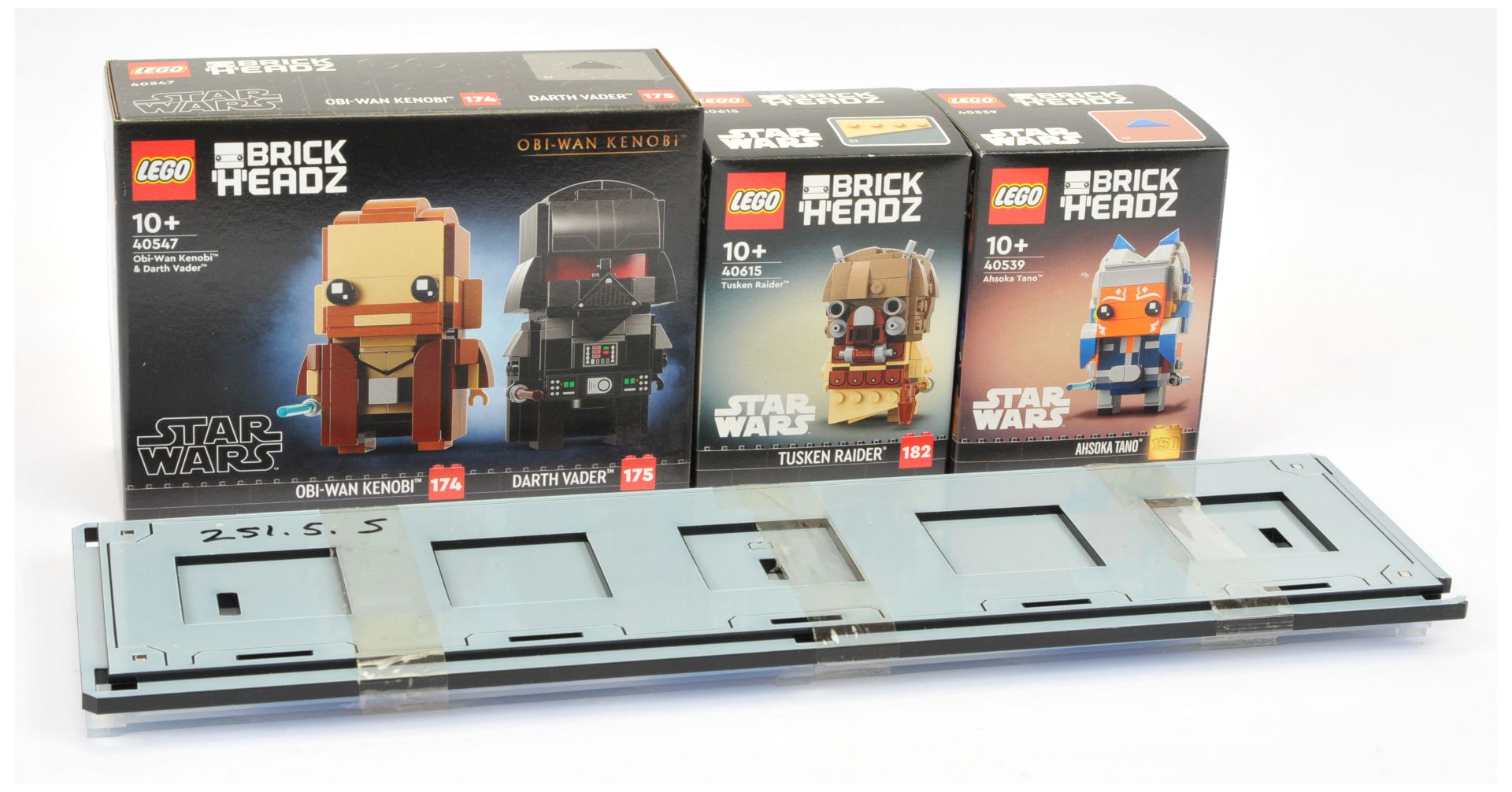 Lego Star Wars Brickheadz x 3 to include 40539 Ahsoka Tano, 40547 Obi Wan Kenobi & Darth Vader, 4...