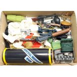 Palitoy Action Man vintage loose clothing/accessories to include guns, various part outfits, helm...