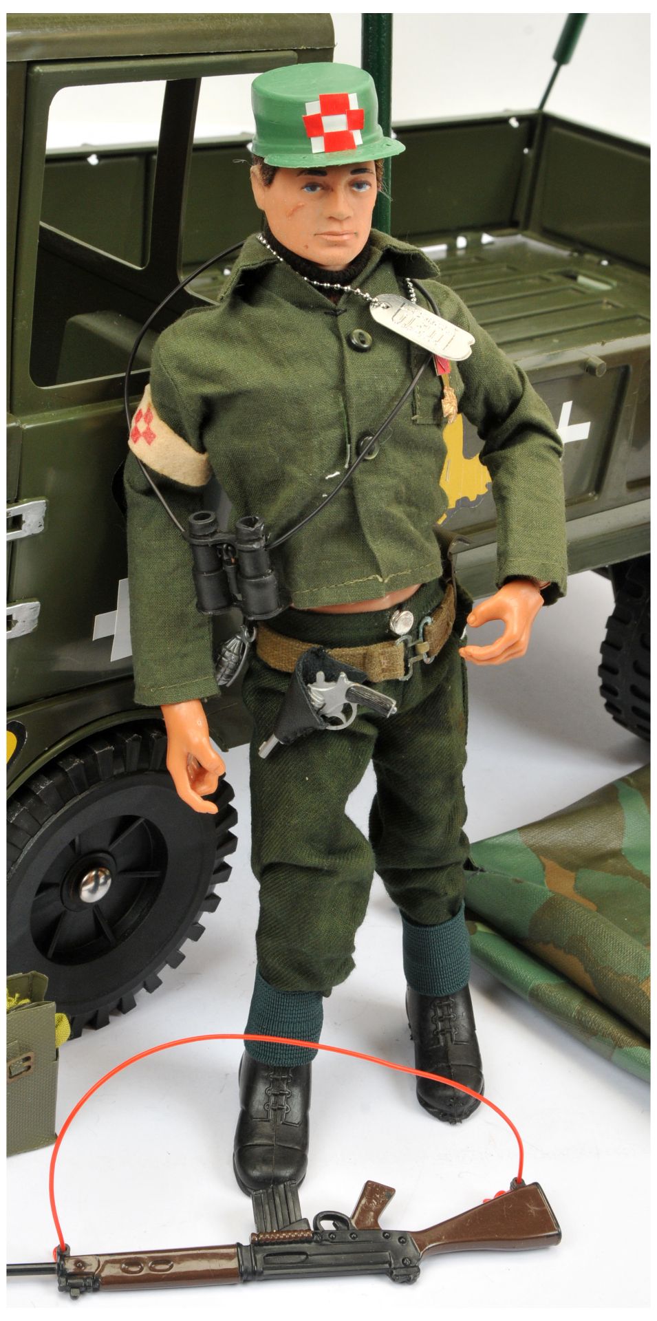 Action Man Vintage pair includes (1) loose Palitoy flock head figure dressed as Medic - not check... - Image 2 of 2