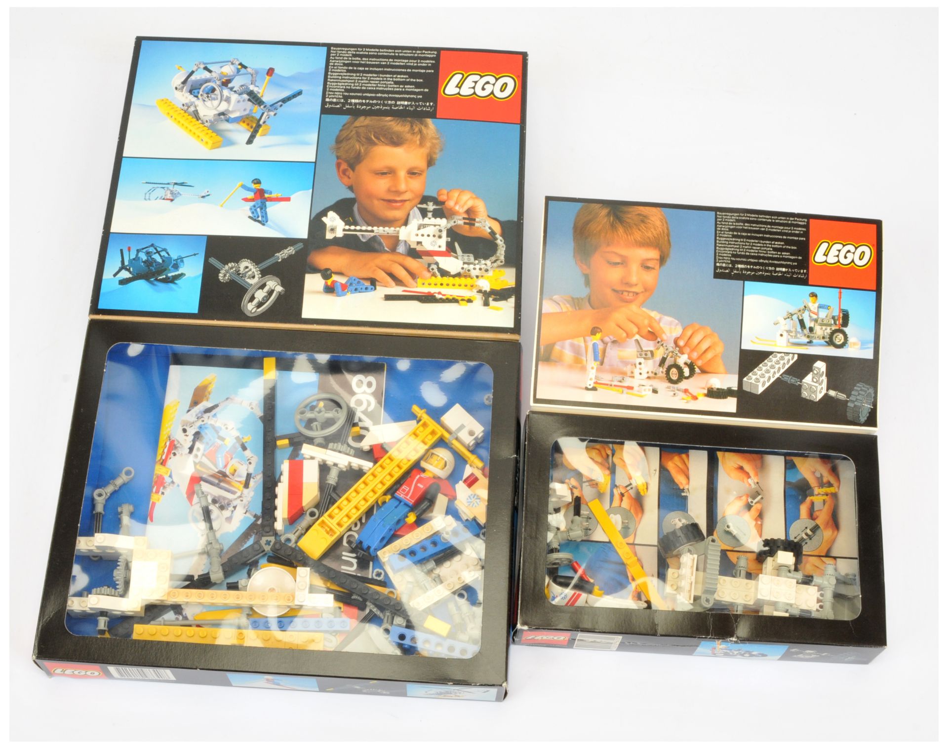 Lego Technic a boxed group to include No.8620, No.8640, No.8660, No.8680. All are unchecked for c... - Image 3 of 3