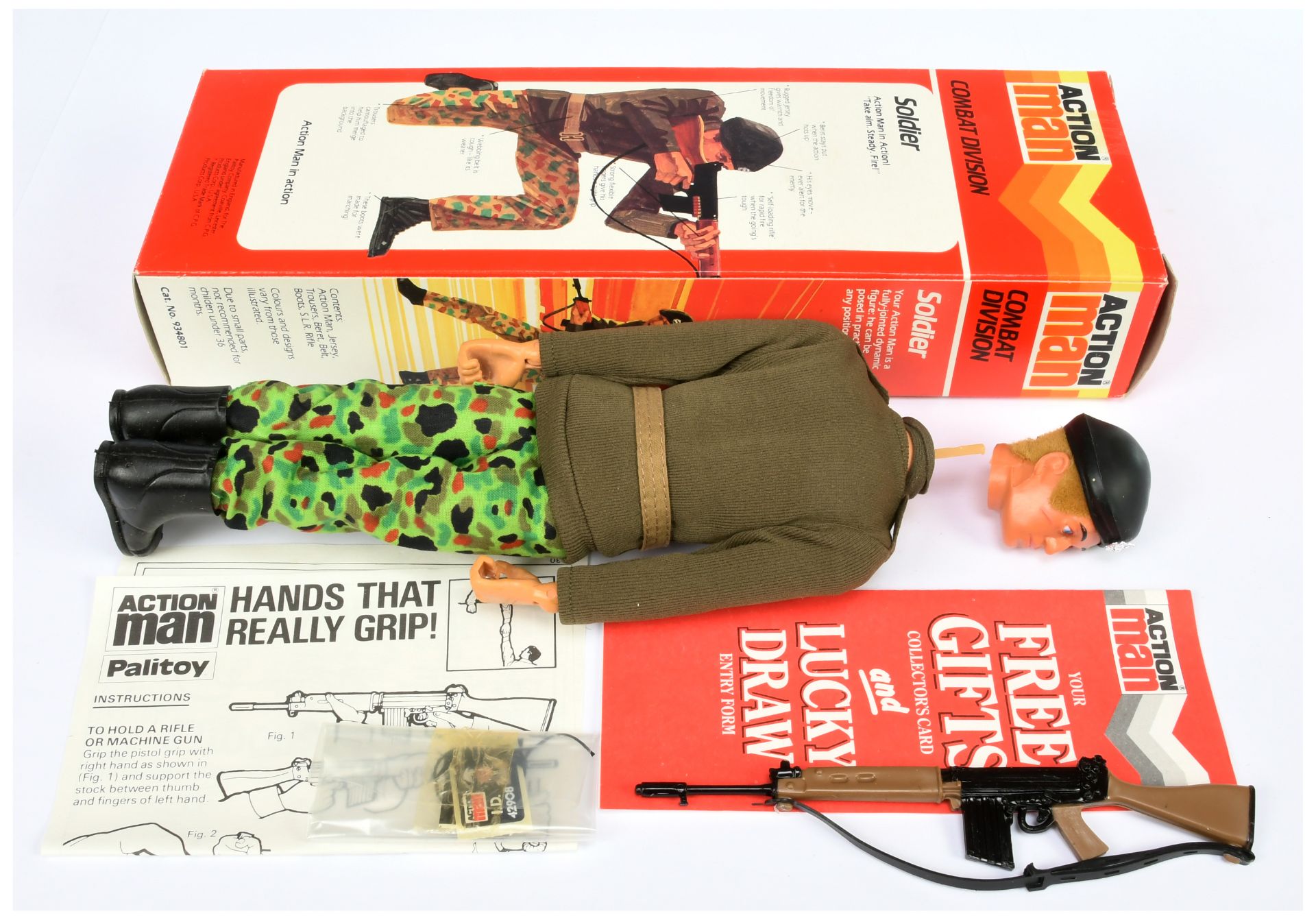 Palitoy Action Man Vintage Combat Division Soldier - dynamic body with combat uniform and SLR rif... - Image 2 of 2