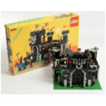 Lego 6085 Black Monarchs Castle 1989, with ioriginal instructions, mostly built with Minifigures ...