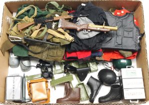 Palitoy Action Man vintage loose clothing/accessories to include guns, various part outfits, helm...