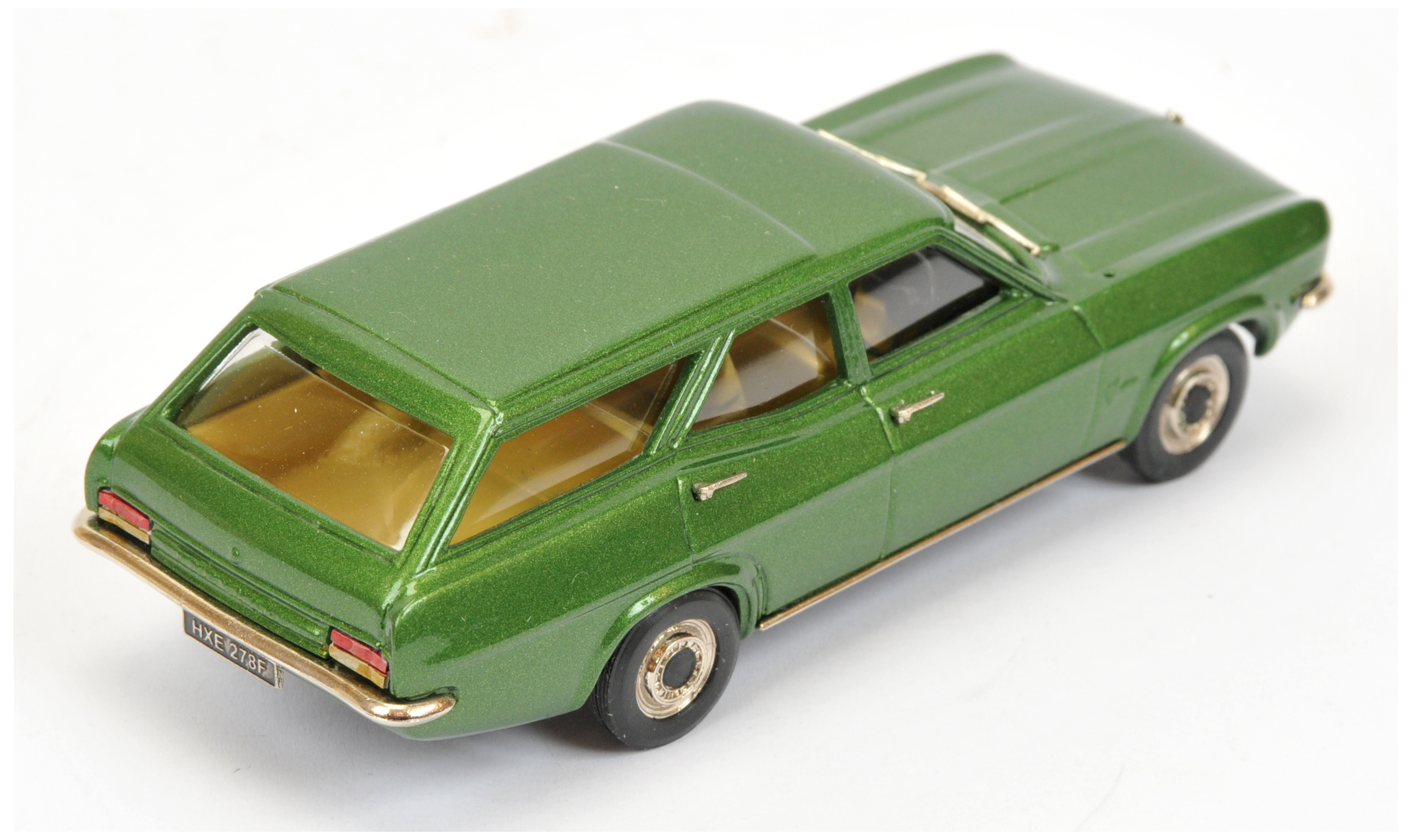 Lansdowne Models 1/43rd scale LDM55 1968 Vauxhall Victor FD Estate - - Bild 2 aus 2