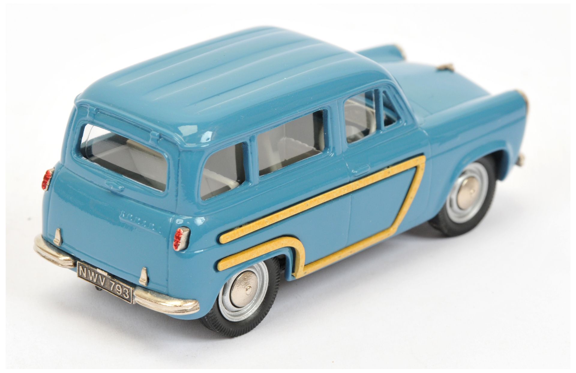 Lansdowne Models LDM20 Ford Squire Estate 1956  - Image 2 of 2