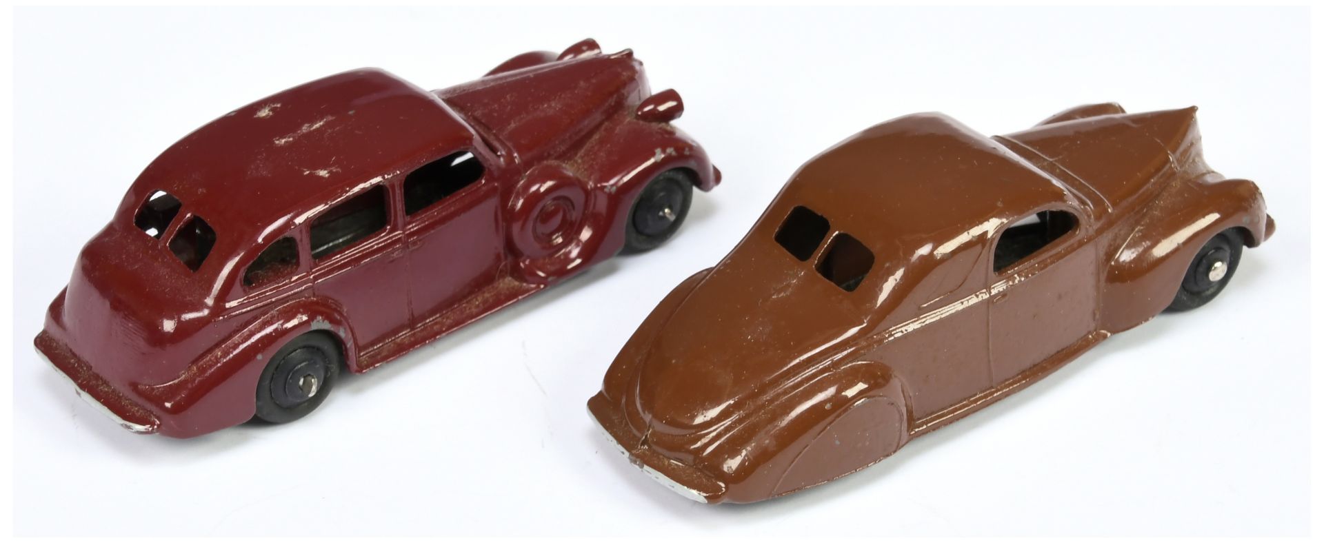 Dinky pair of Postwar cars - No.39c Lincoln Zephyr  - Image 2 of 2