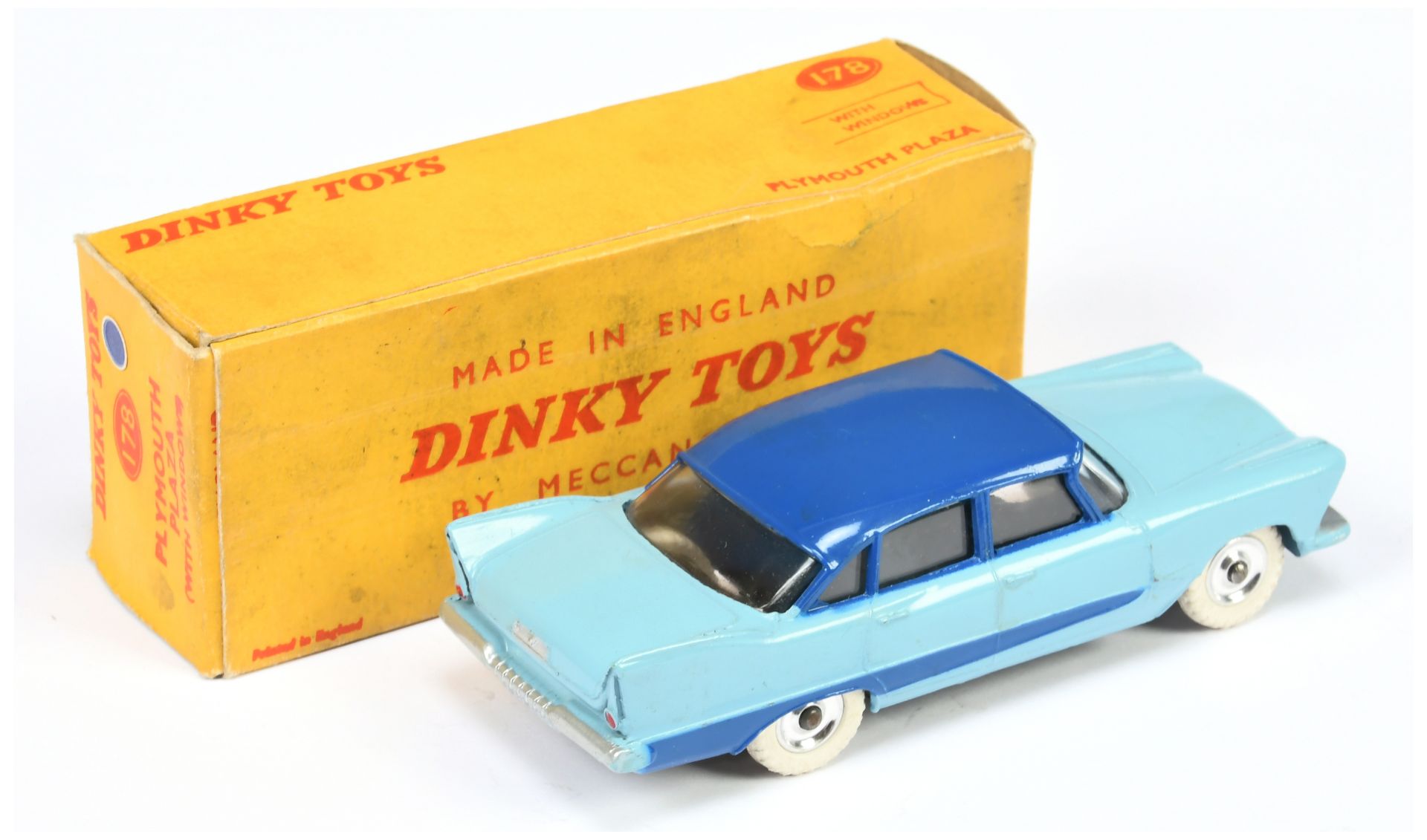 Dinky 178 Plymouth Plaza - Bild 2 aus 2