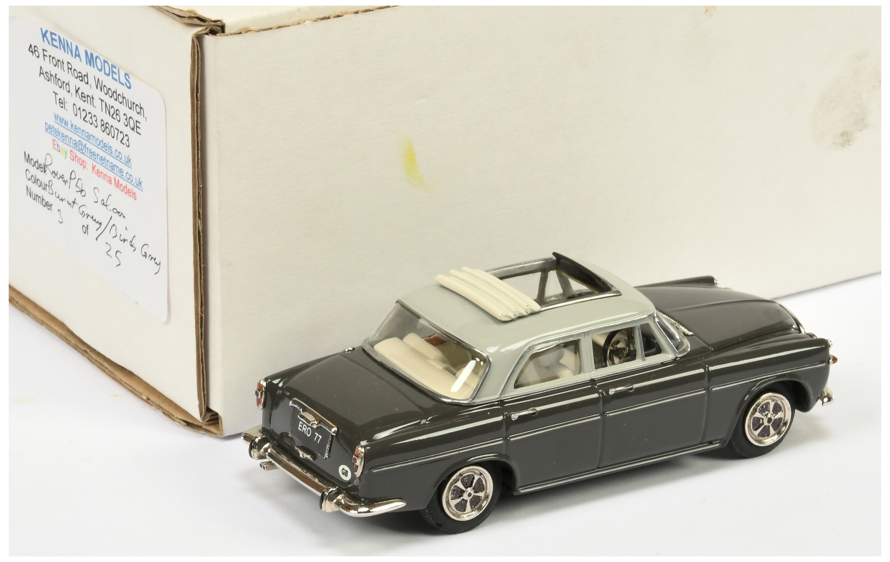 Kenna Models Rover P5b Saloon - Image 2 of 2