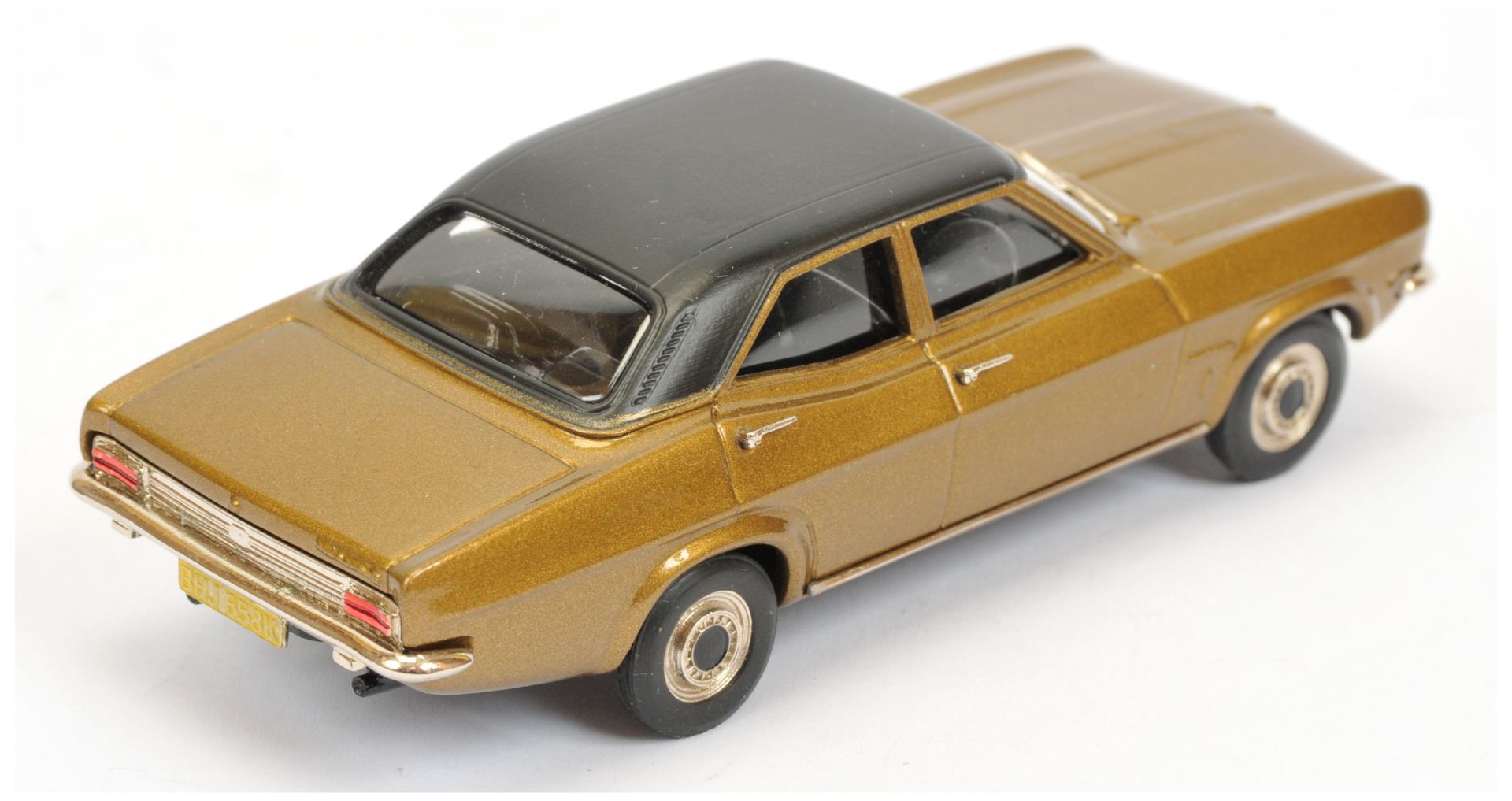 Lansdowne LDM32 1972 Vauxhall Ventora Mk II - Image 2 of 2