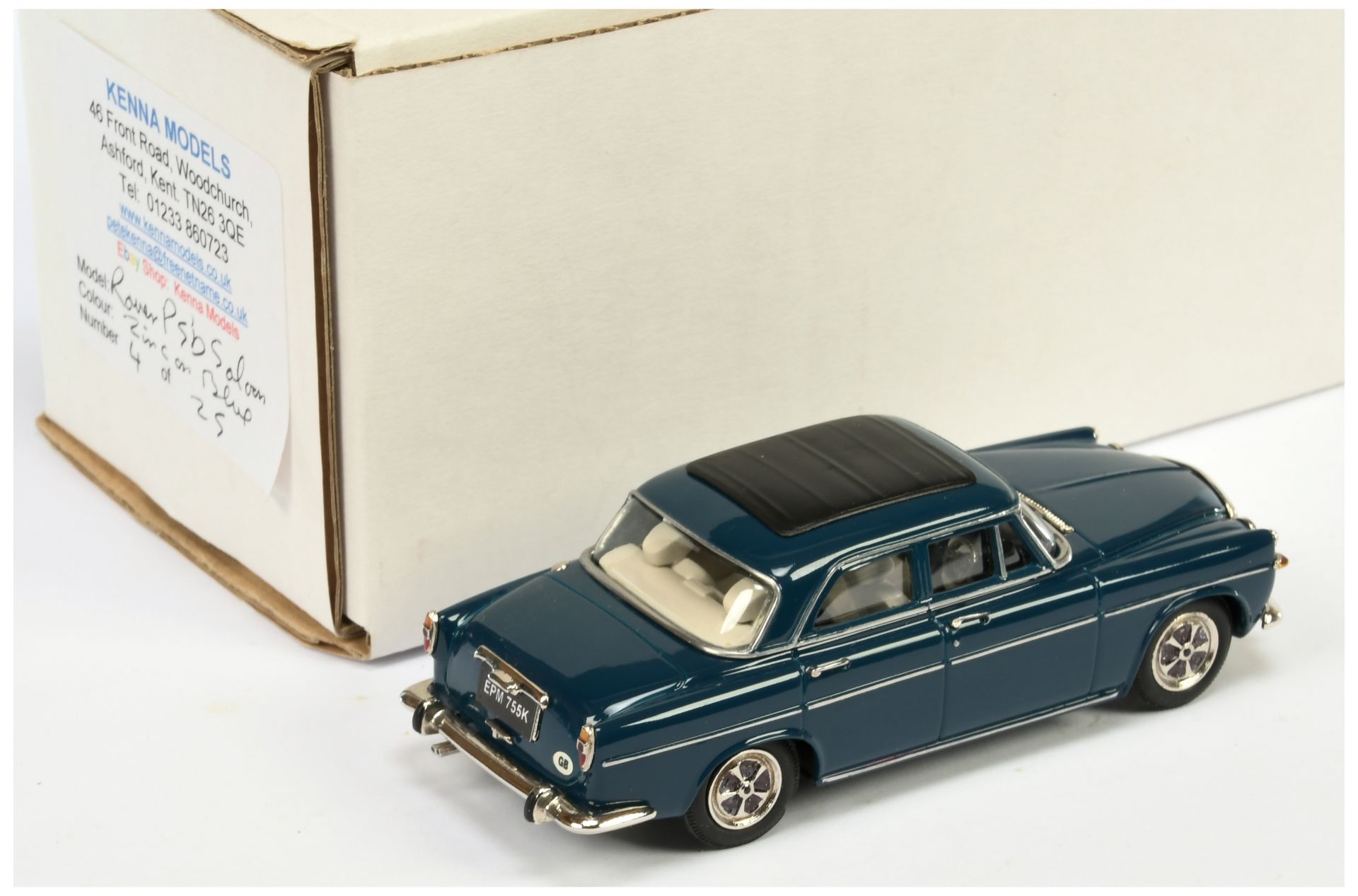 Kenna Models Rover P5b Saloon - Image 2 of 2