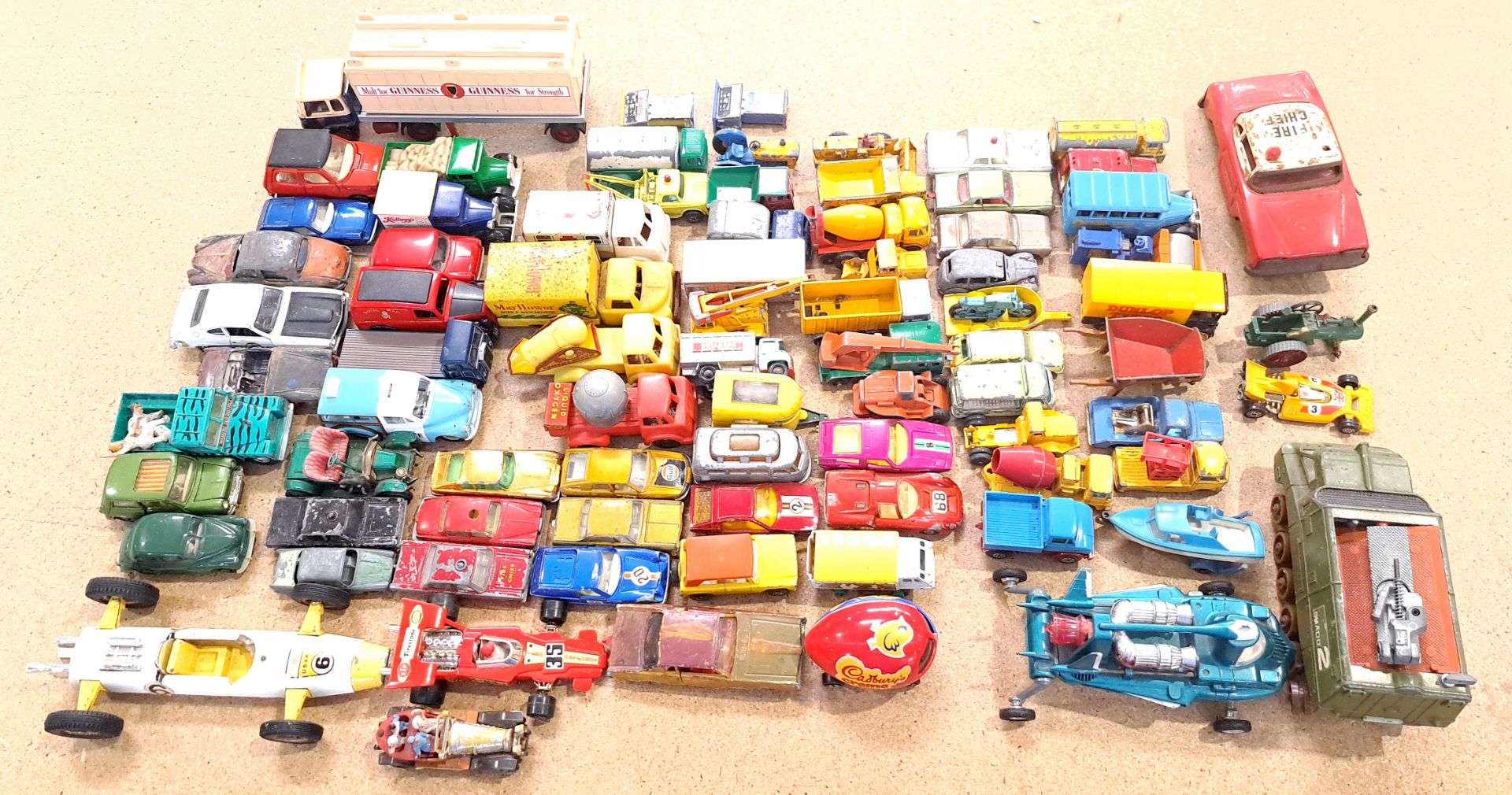 Matchbox, Corgi and similar, a mixed unboxed group. Conditions generally appear Poor to Excellent...