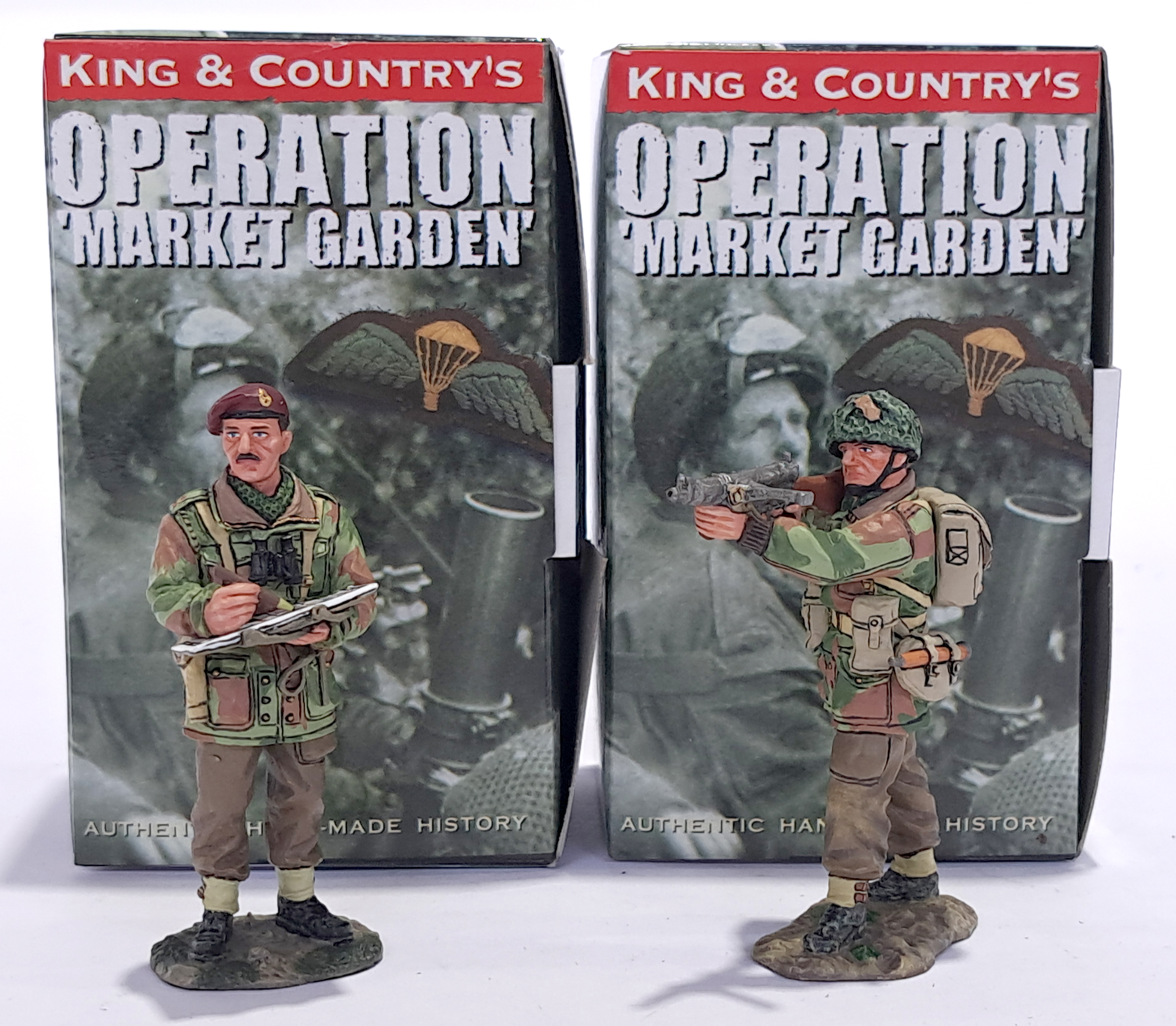 King & Country's a boxed 1:30 scale hand made figure pair