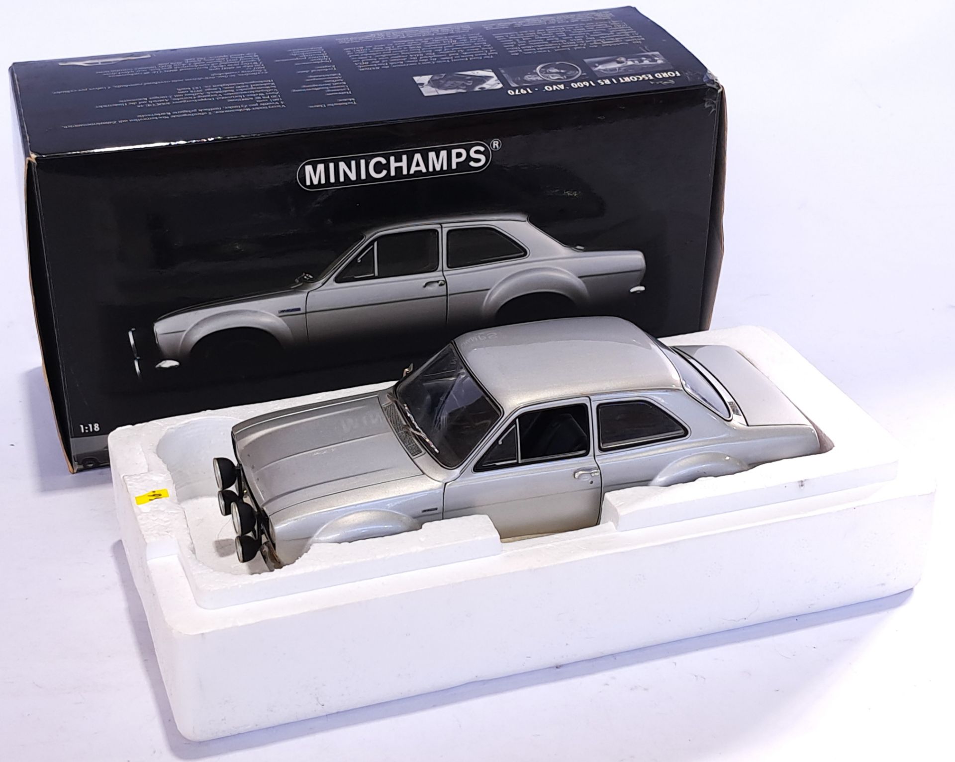 Minichamps (Paul's Model Art) 1:18 scale Ford Escort I RS 1600 "Avo" 1970