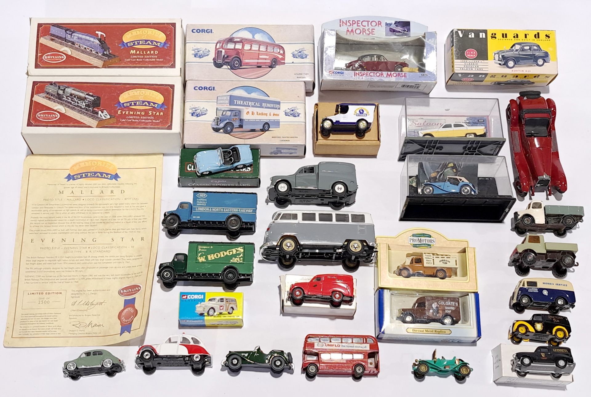 Corgi, Dinky, Welly & similar, a boxed and unboxed mixed vehicle group