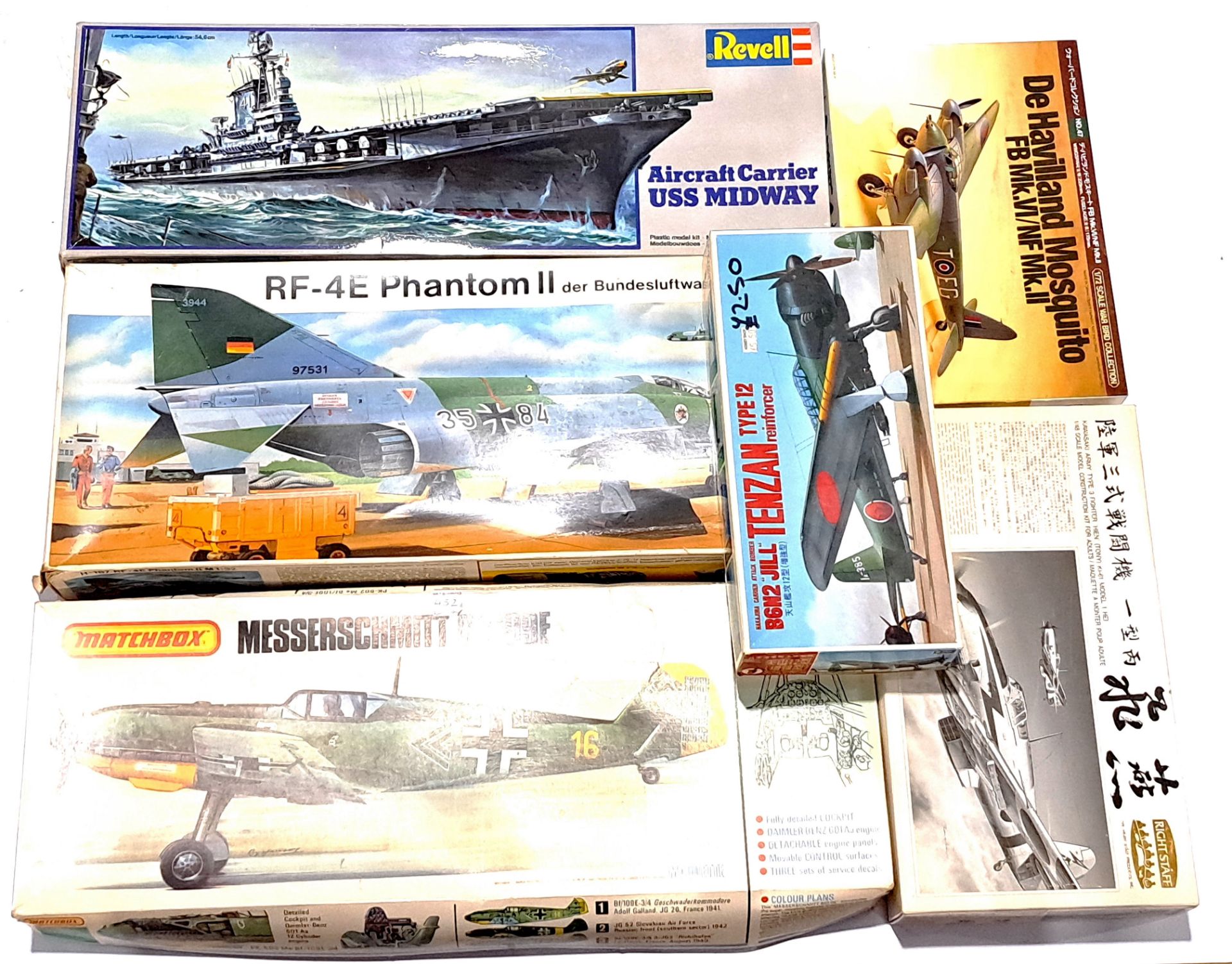 Airfix, Tamiya, Revell and similar, a mixed boxed group of Model Kits. Not checked for completion...