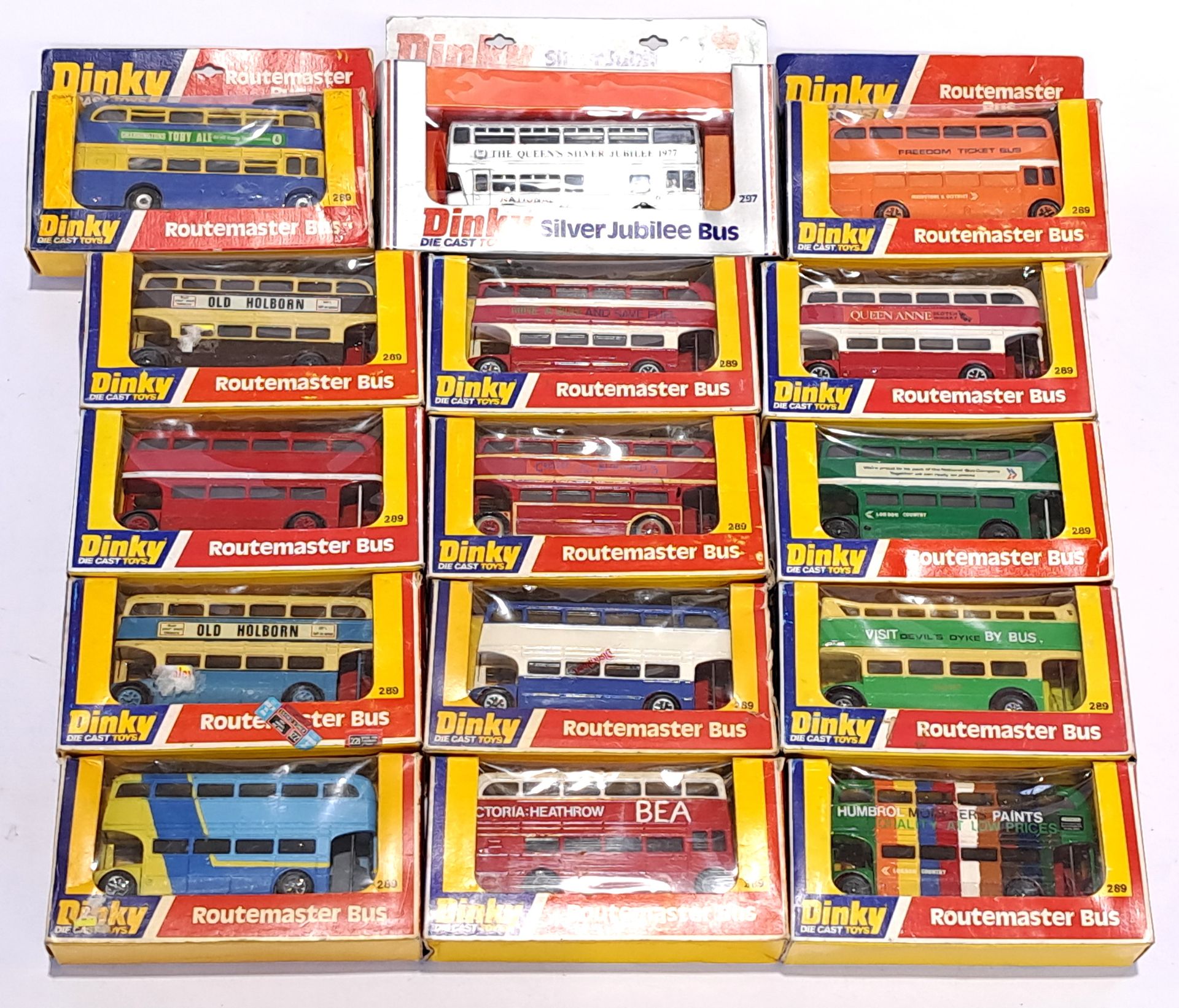 Dinky, a boxed Routemaster bus group