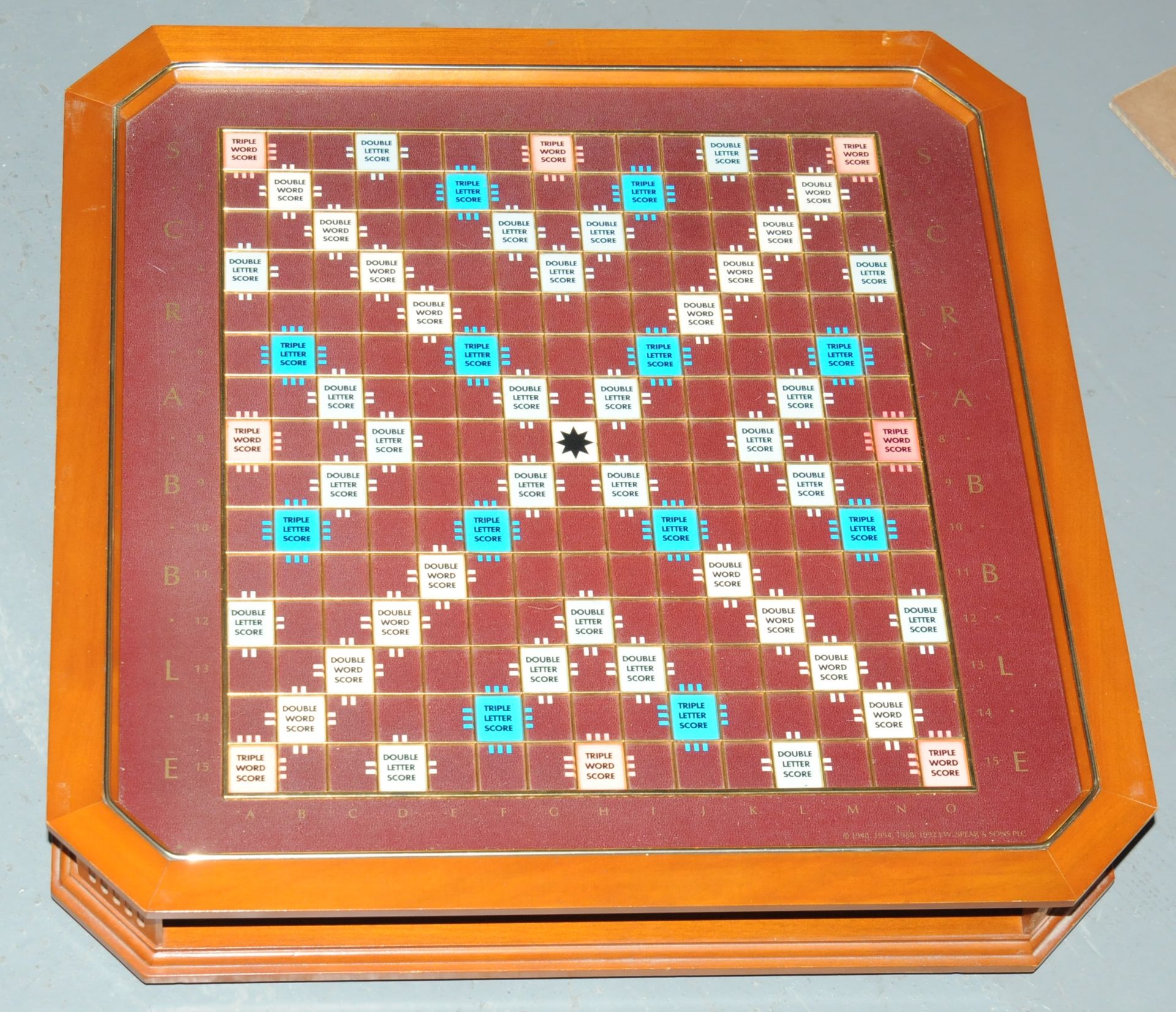 Franklin Mint Turntable Scrabble Collectors Edition with Gold Plated Tiles. Not checked for compl... - Image 5 of 6