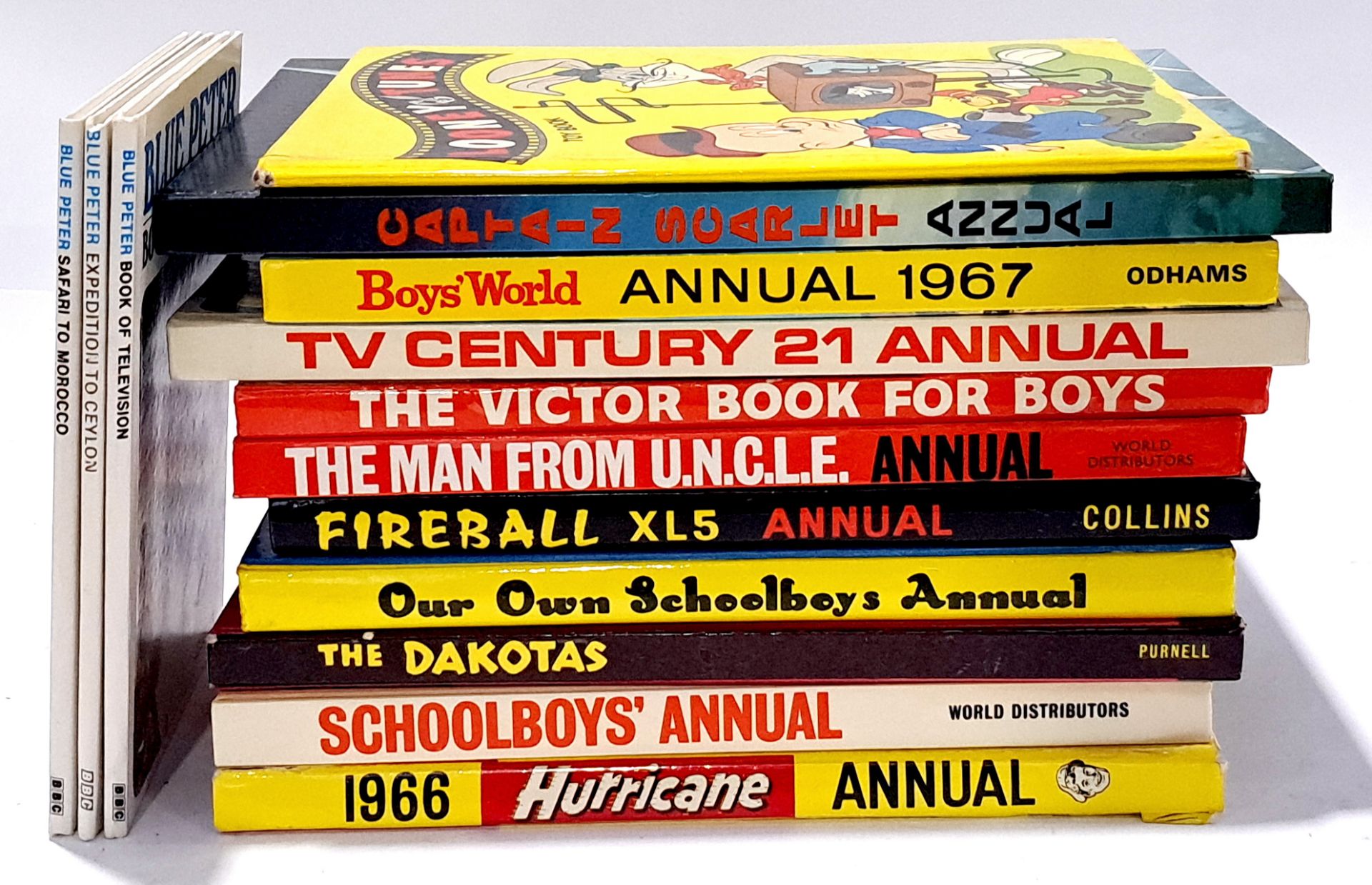 A mixture of Books including Fireball XL5, Boys World and similar. Conditions generally appear Go...