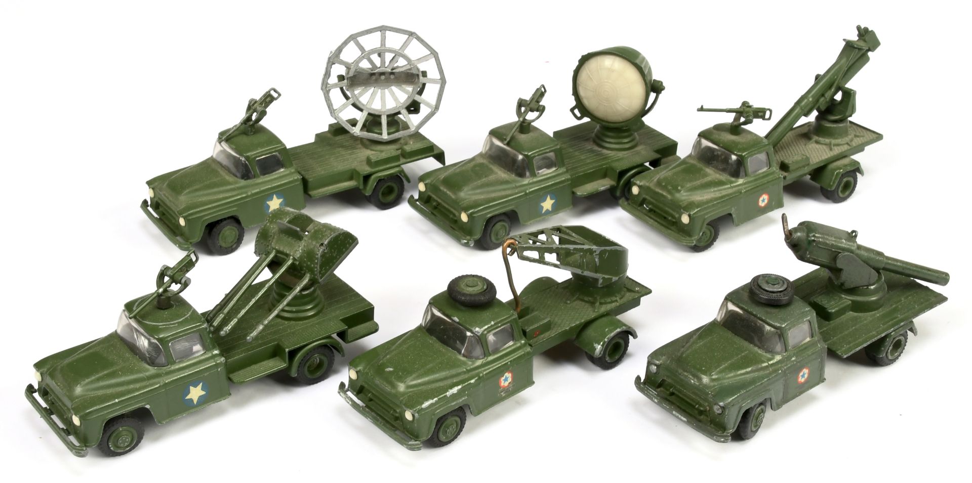 Vilmer toys Military  group of 6 unboxed Chevrolet , searchlight, radar scanner with spare wheels...