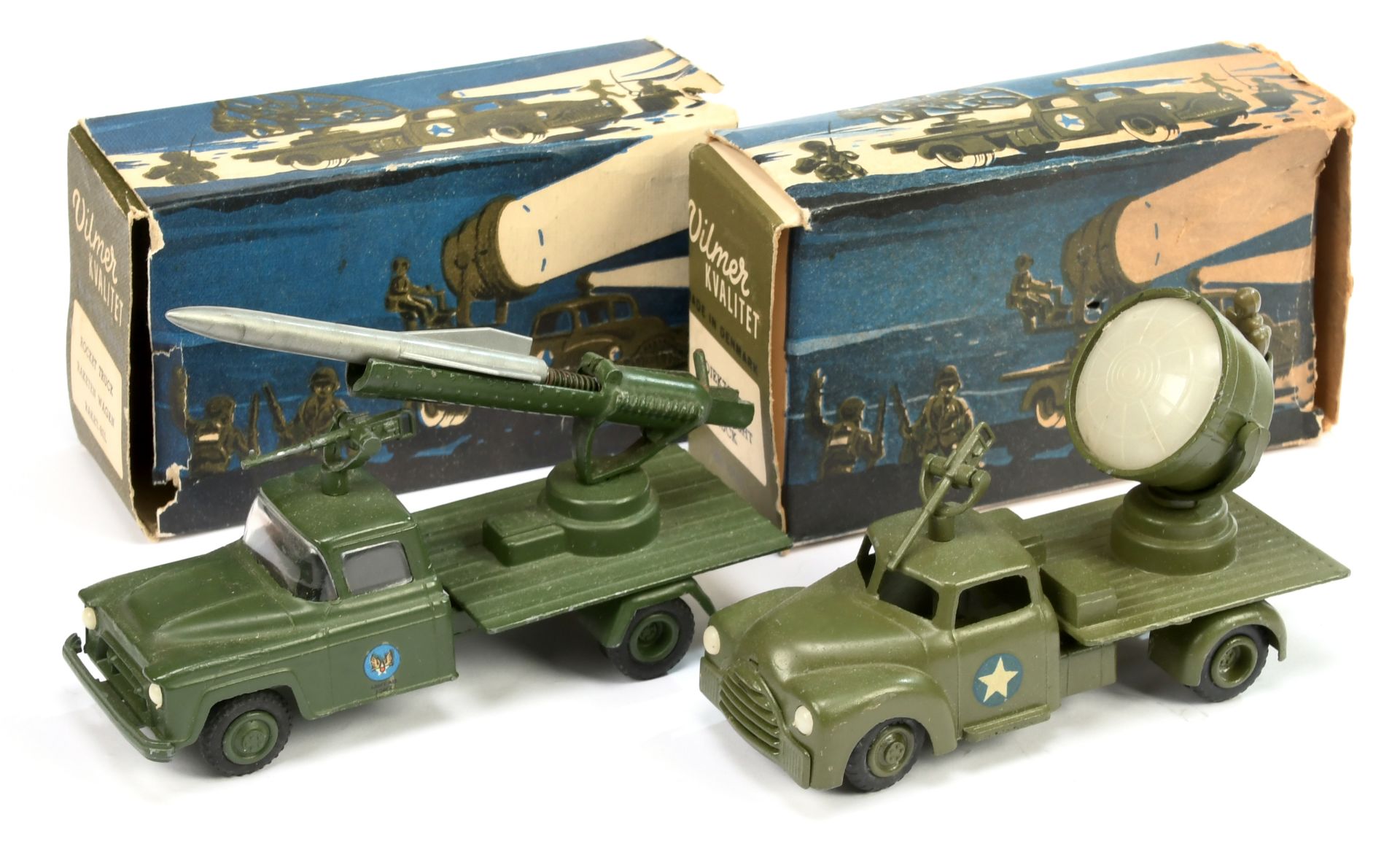 Vilmer  (1/50th) military a pair  - (1) 459 Dodge flat Truck with searchlight - green including hubs